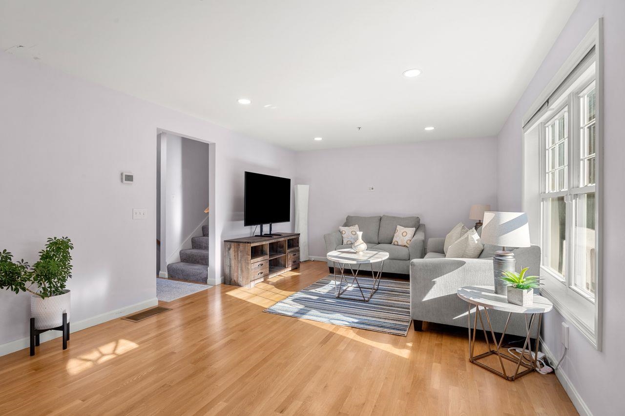 162 Karatzas Avenue Property Photo 1