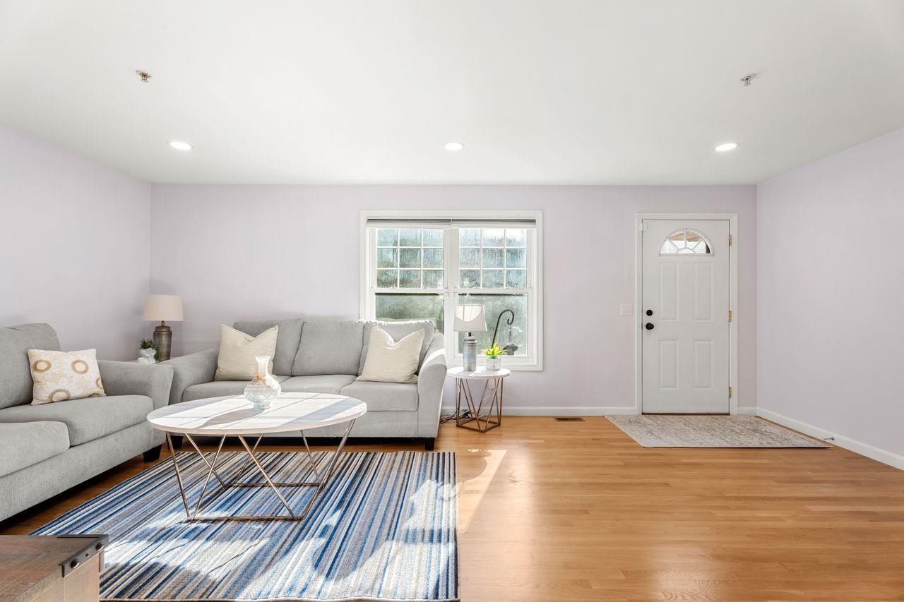 162 Karatzas Avenue Property Photo 3