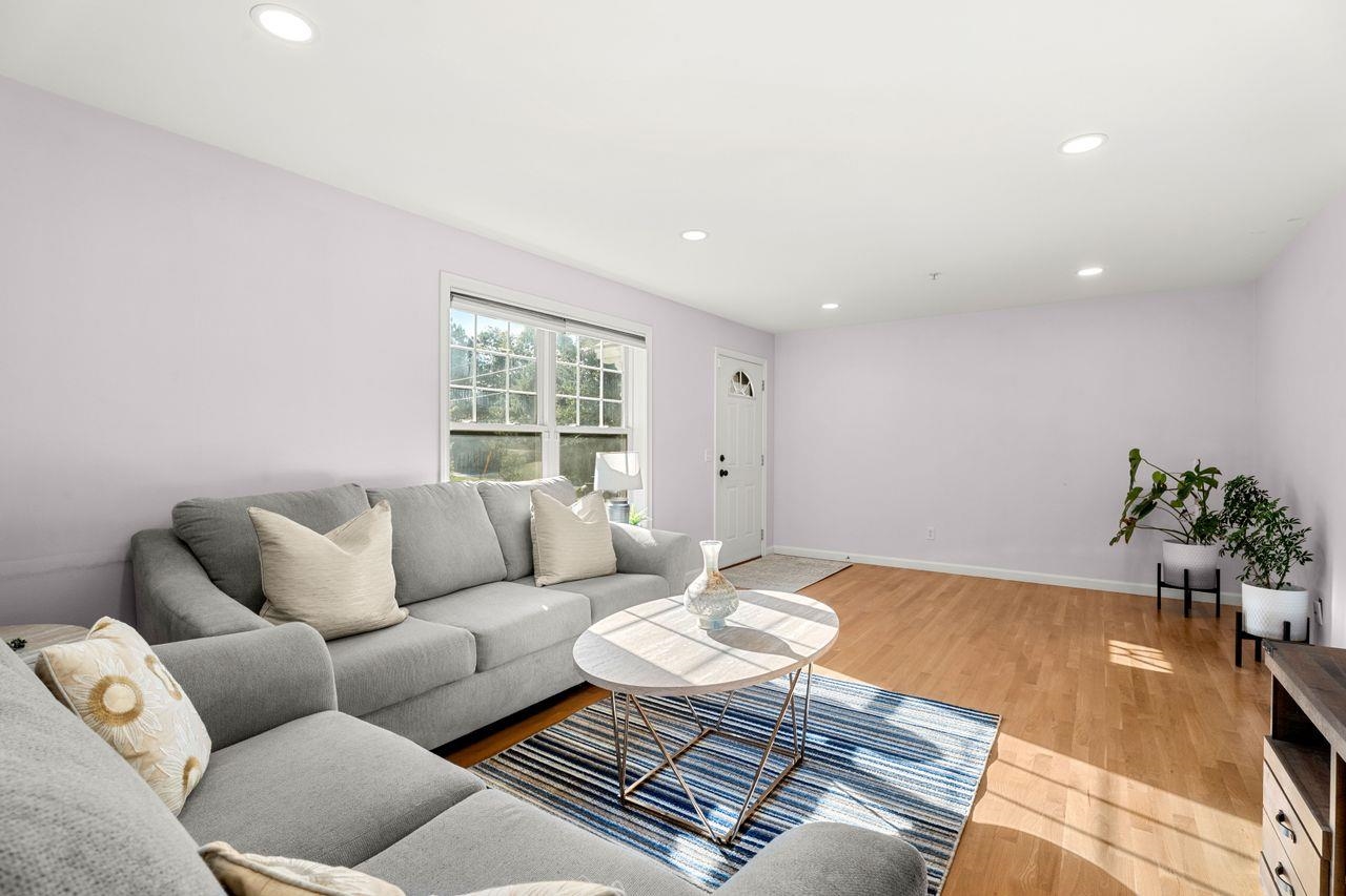 162 Karatzas Avenue Property Photo 5