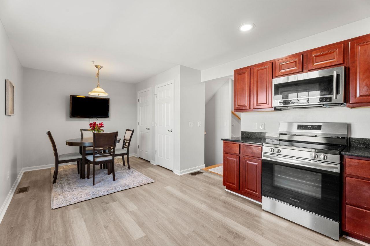 162 Karatzas Avenue Property Photo 12
