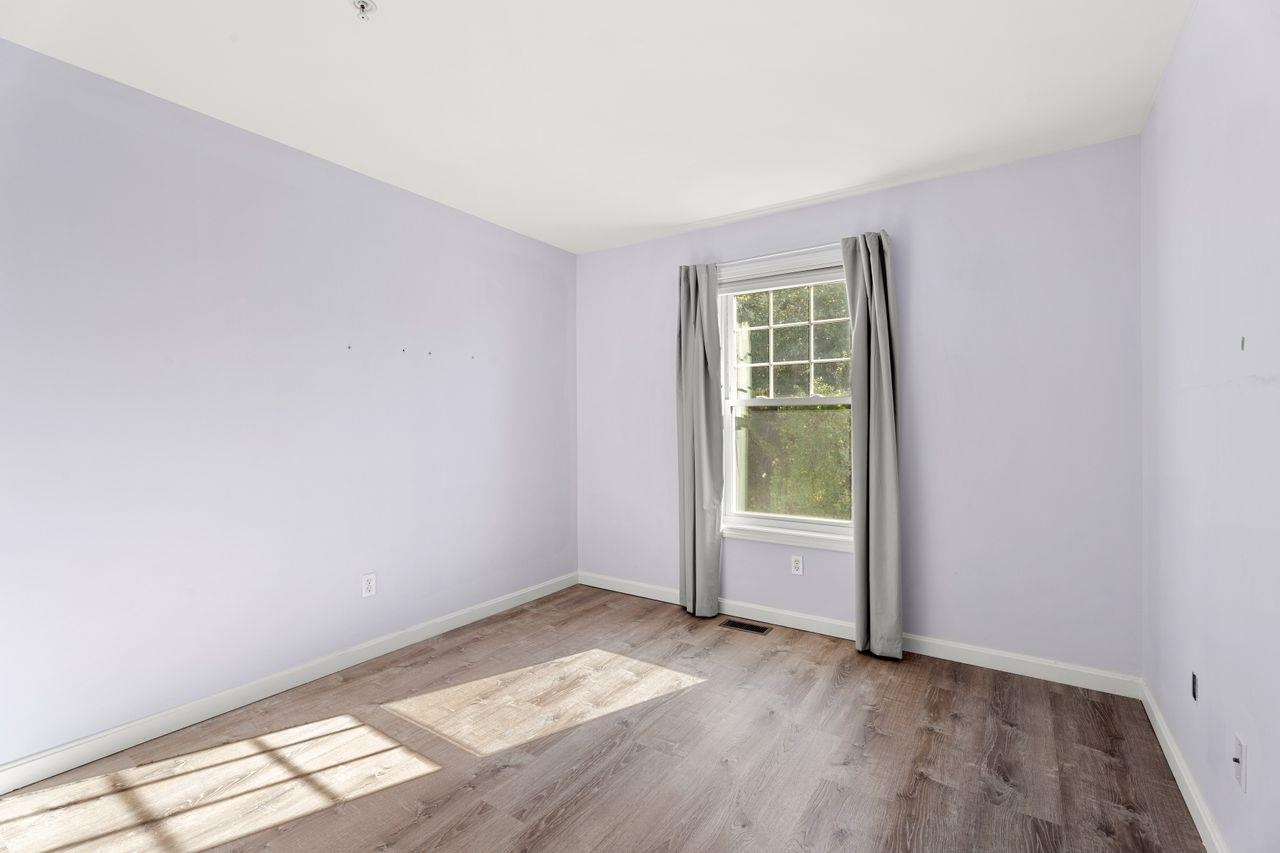 162 Karatzas Avenue Property Photo 24