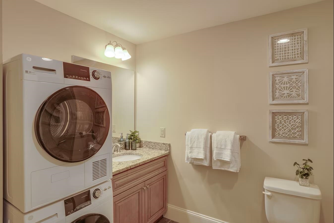 70 Foundry Street Property Photo 11