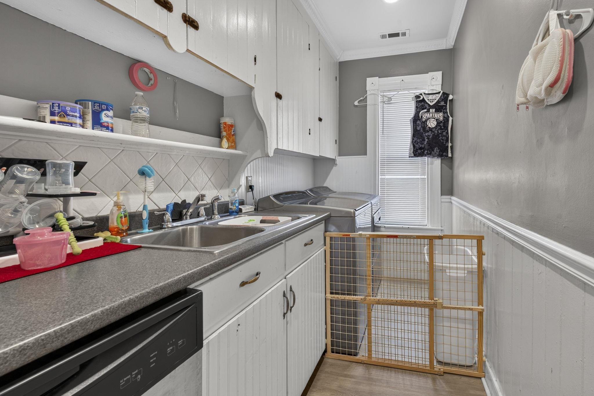 17 Hevey Street Property Photo 6