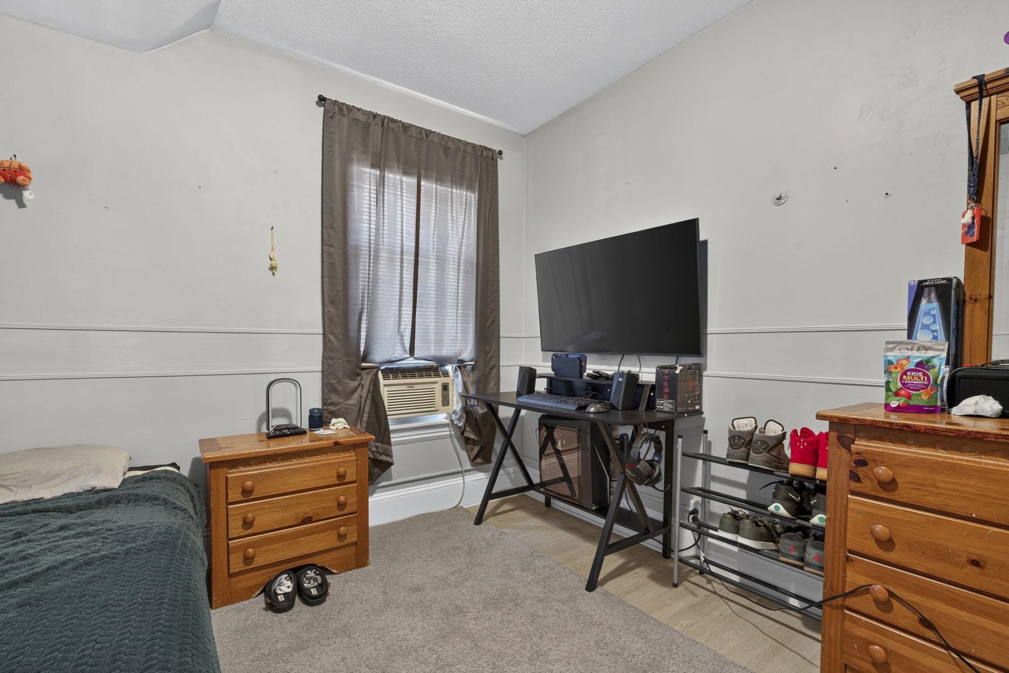 17 Hevey Street Property Photo 13