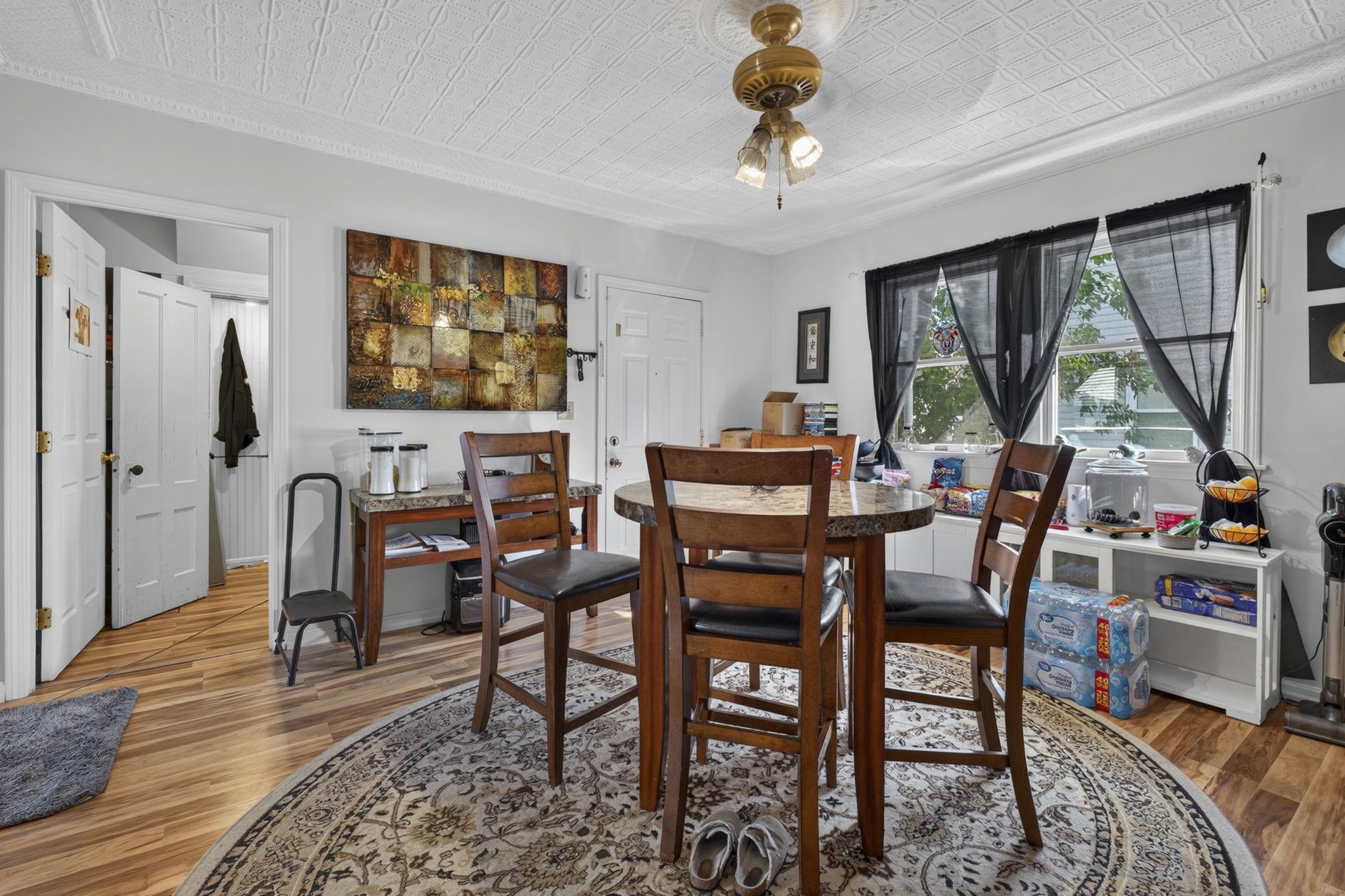 17 Hevey Street Property Photo 32