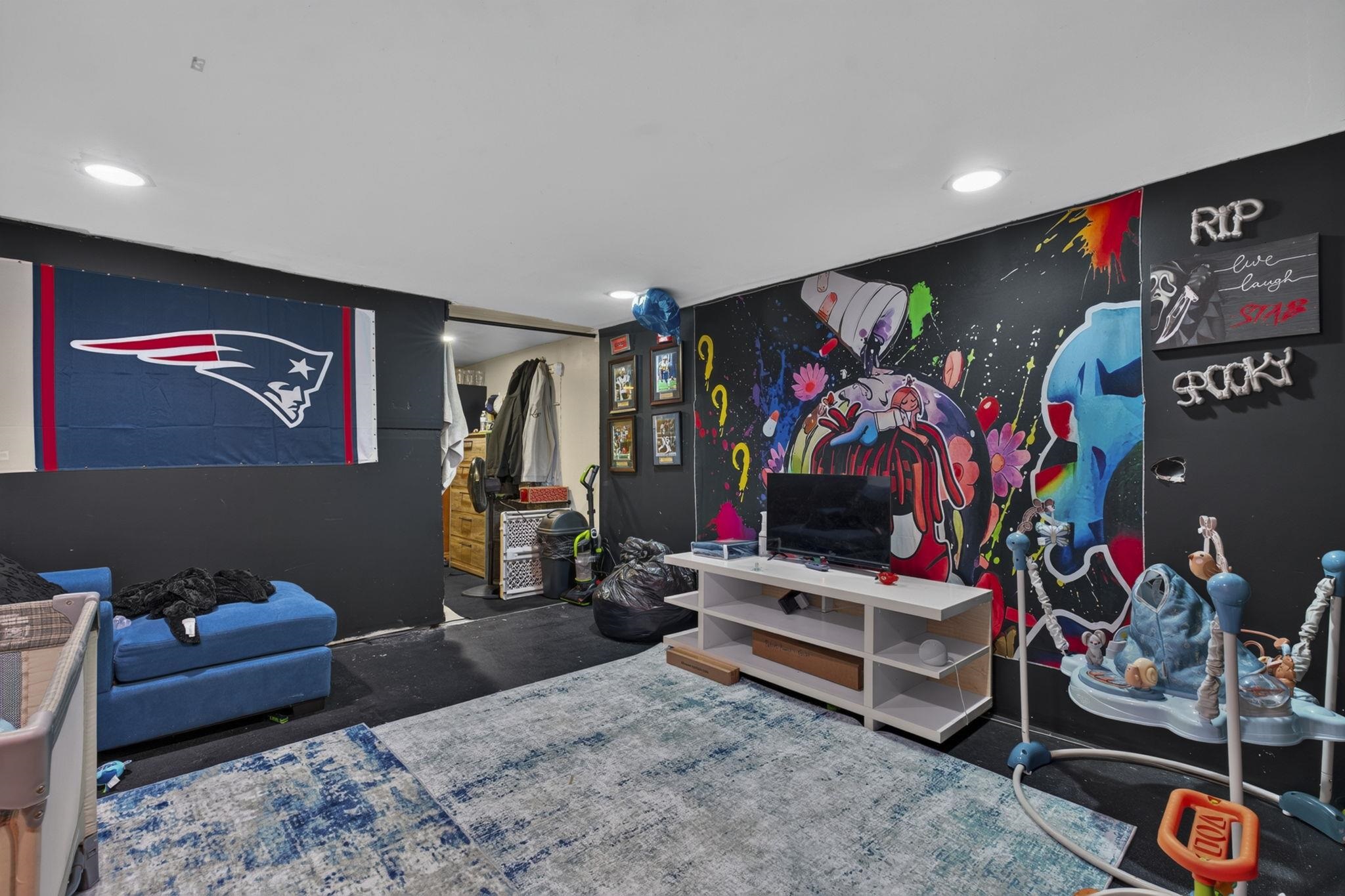 17 Hevey Street Property Photo 35