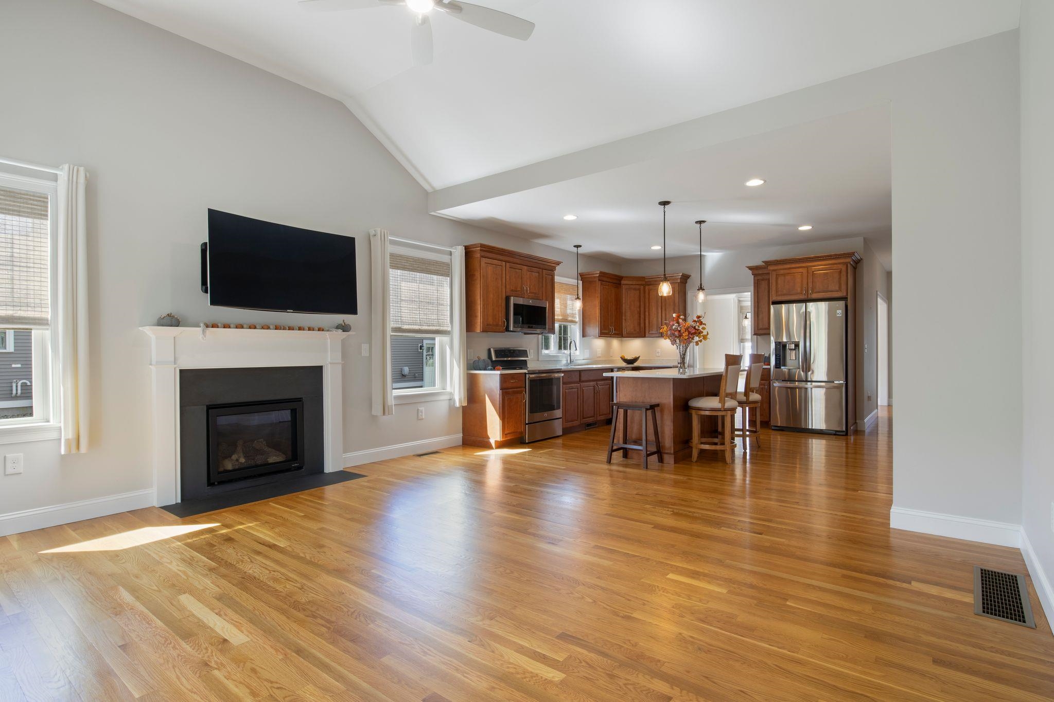 49 Cherry Hill Drive Property Photo 13