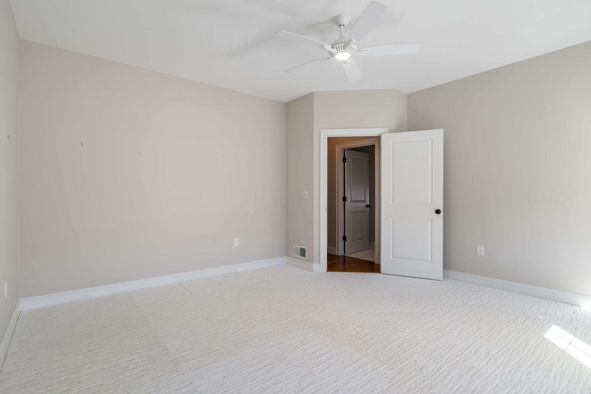 49 Cherry Hill Drive Property Photo 29
