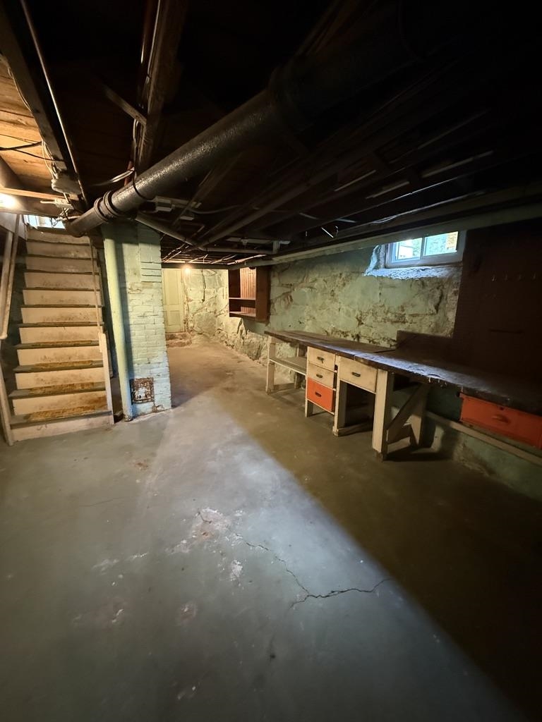 90 Appleton Street Property Photo 30