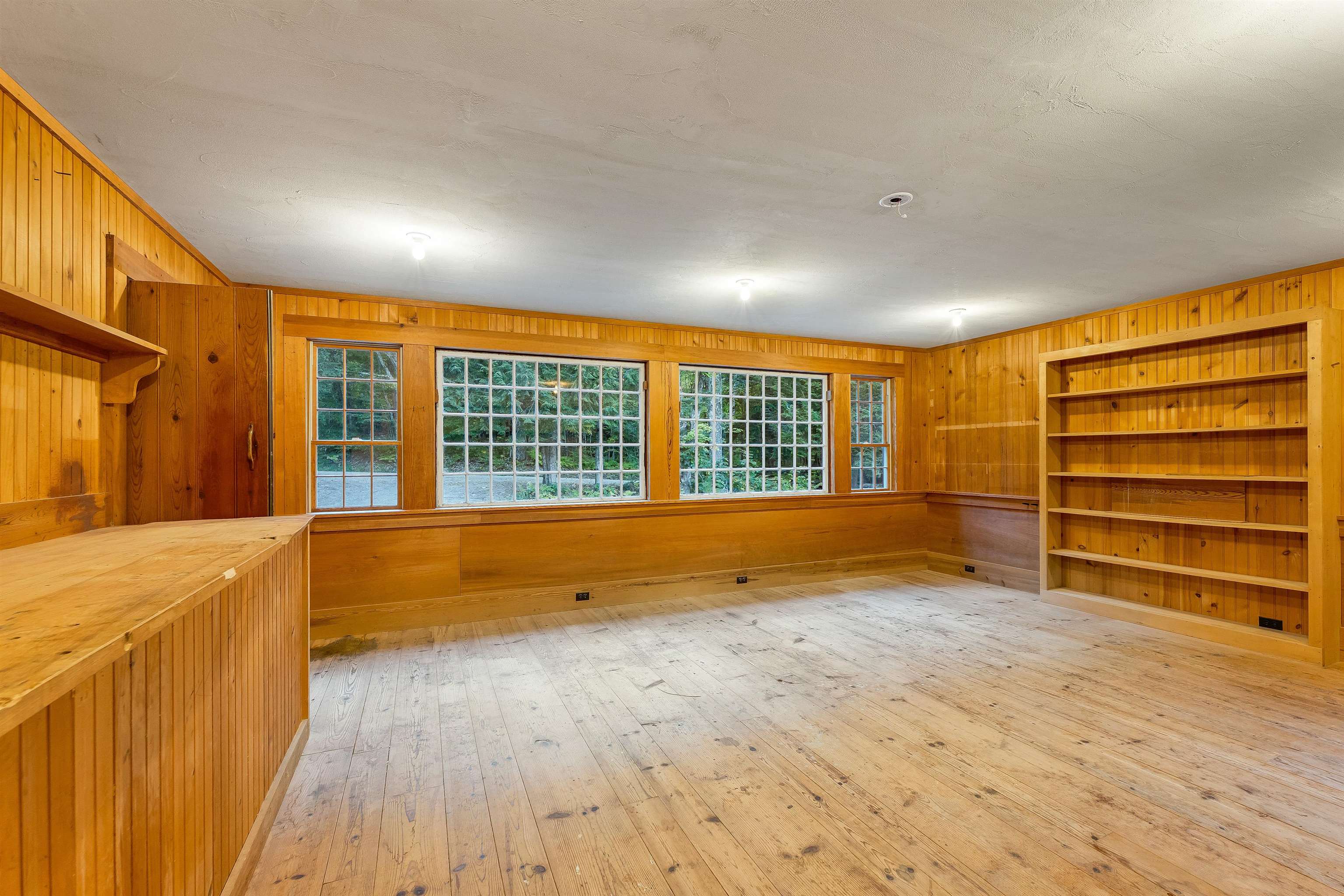 21 Youngs Road Property Photo 23