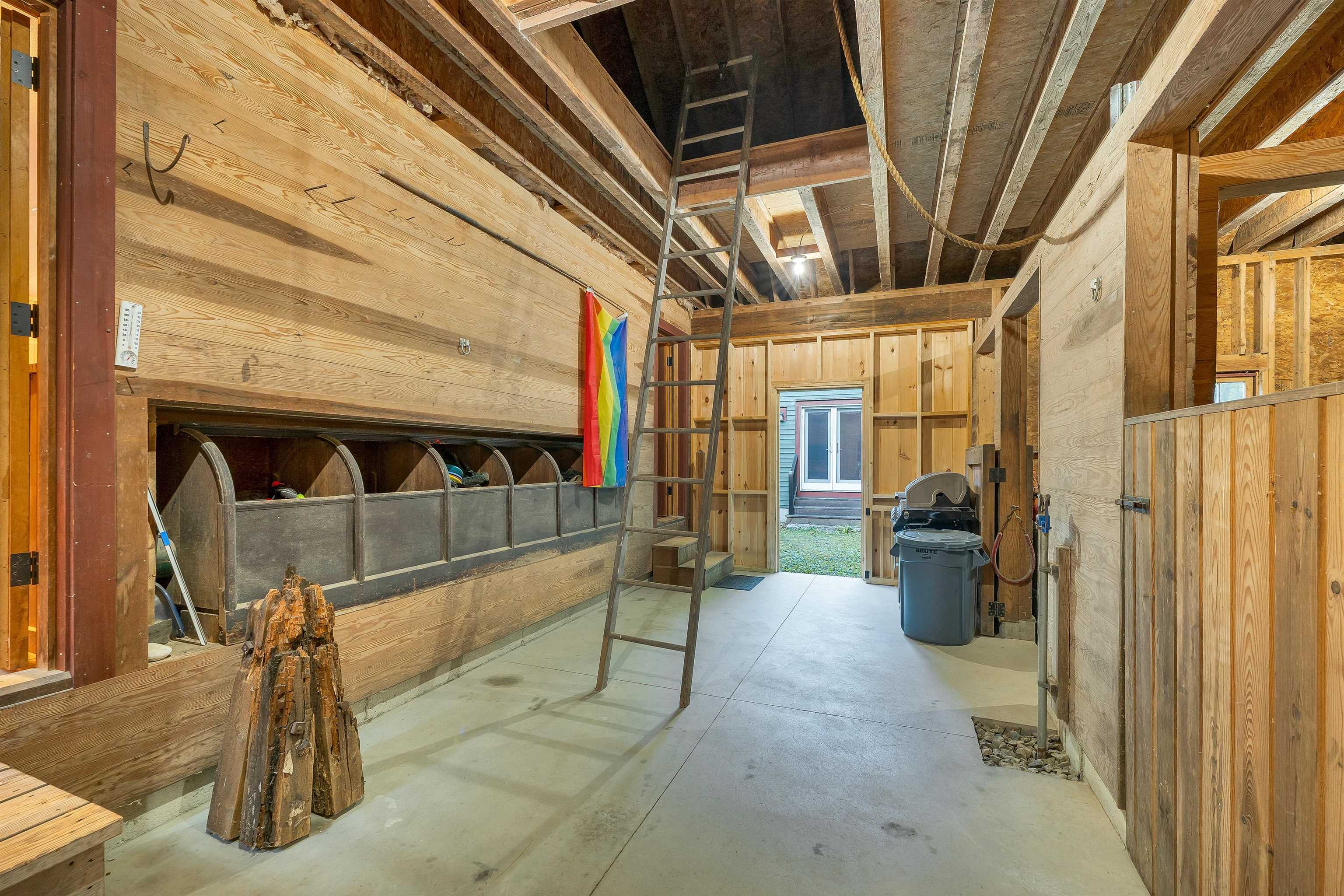 21 Youngs Road Property Photo 44