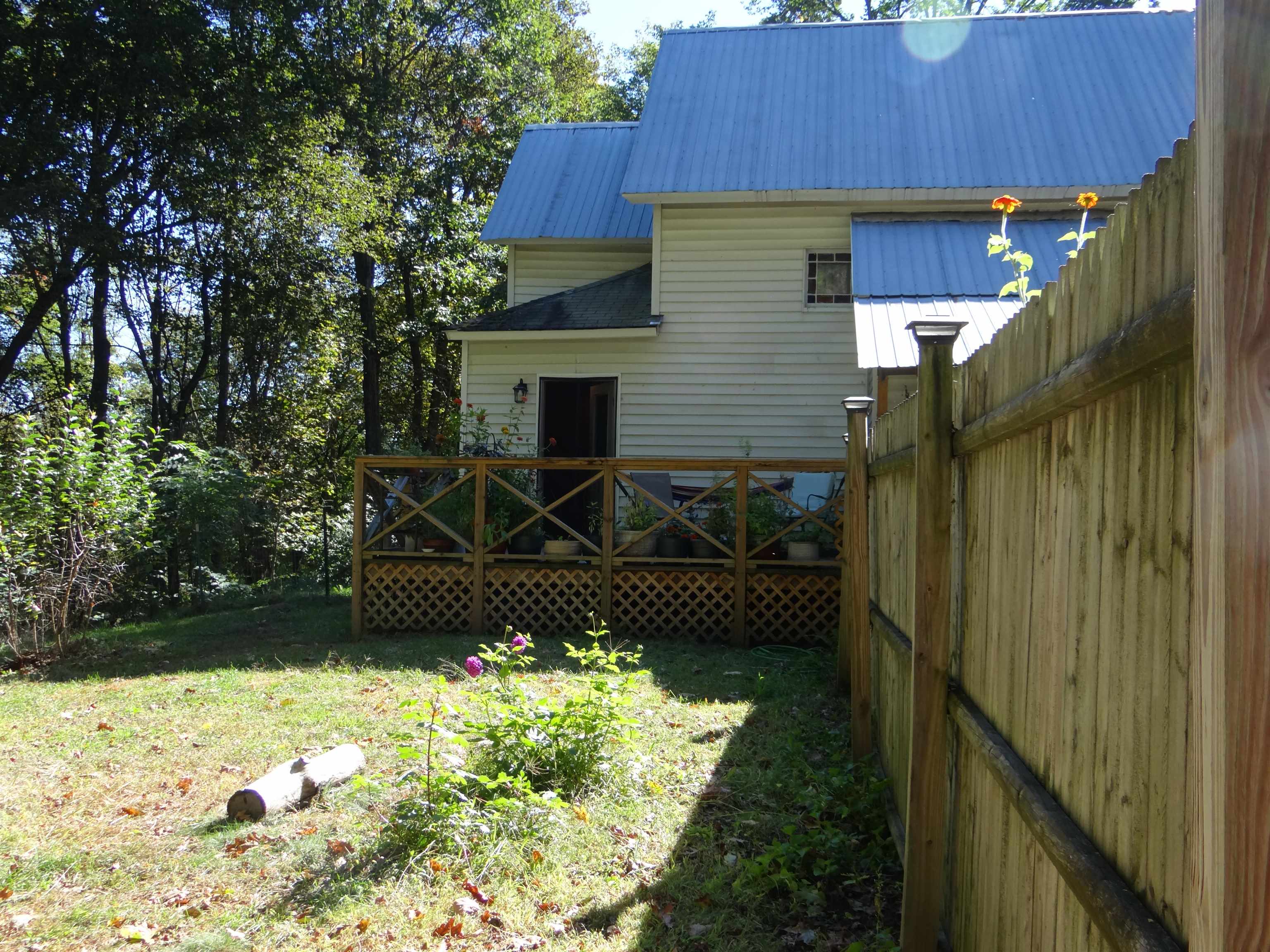123 Hillcrest Terrace Property Photo 8