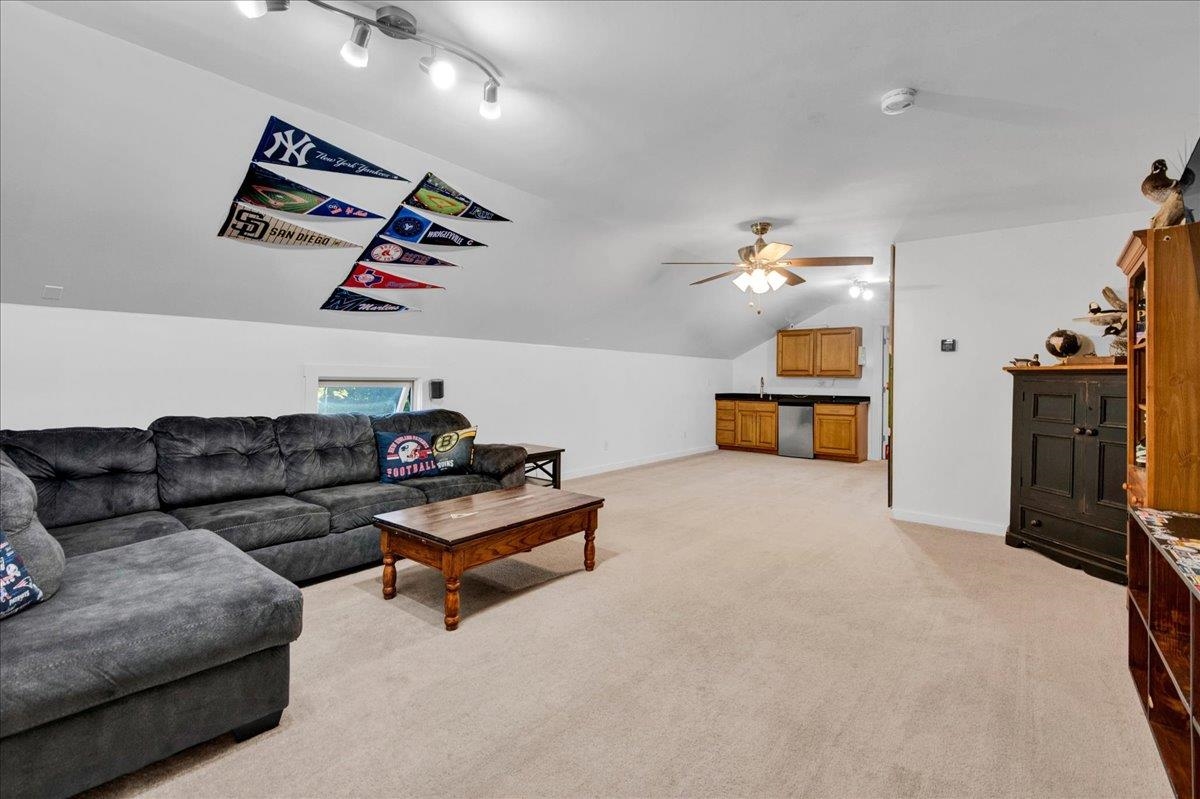 115 Riddle Road Property Photo 34