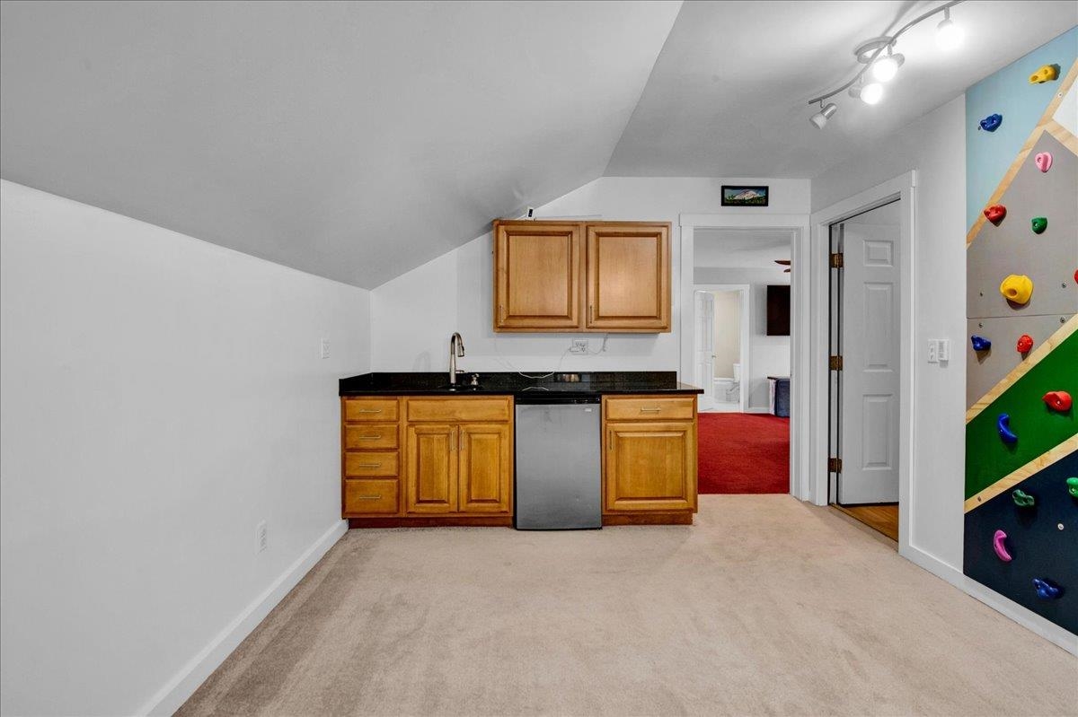 115 Riddle Road Property Photo 35