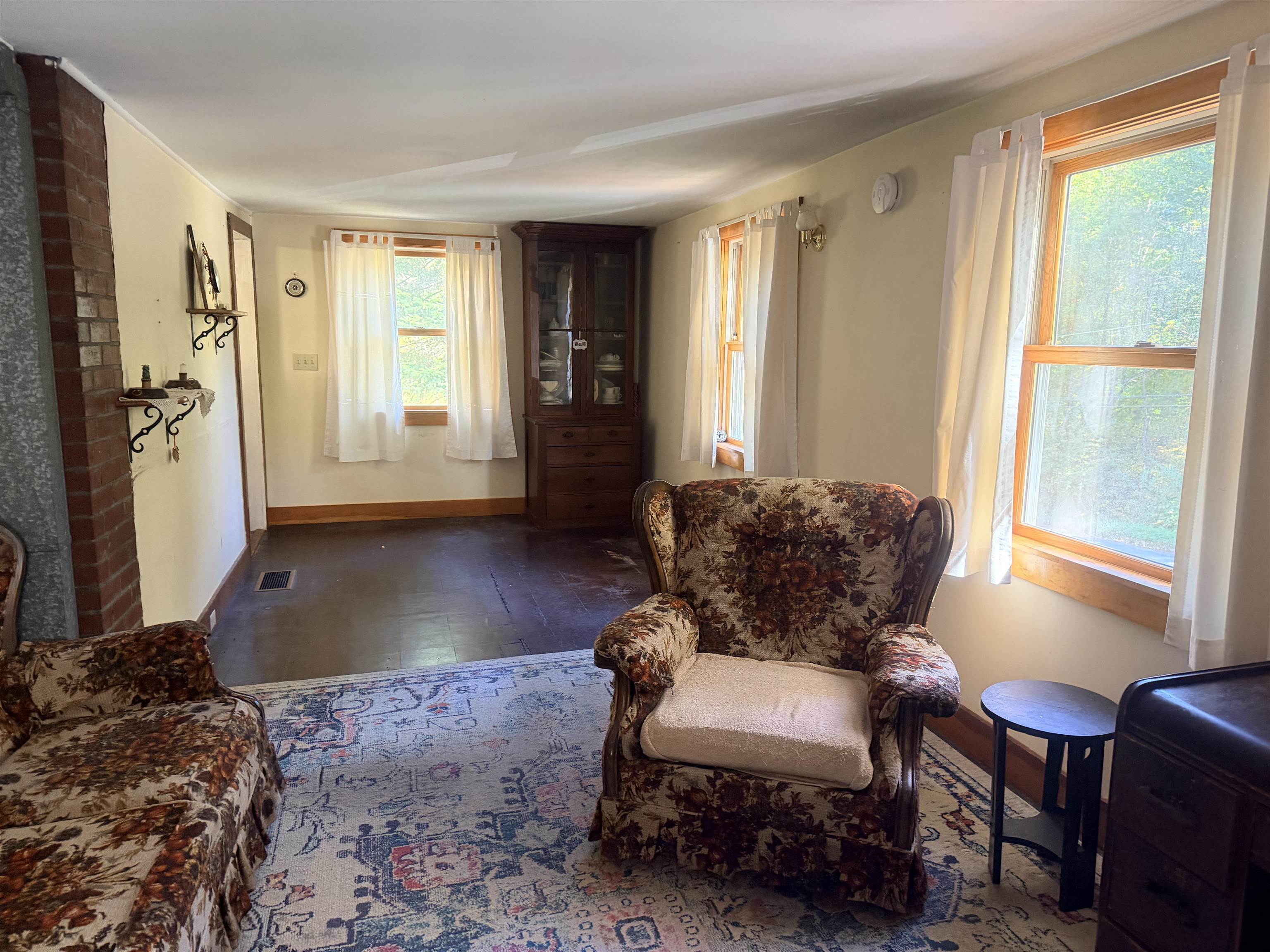 508 Fairground Road Property Photo 5