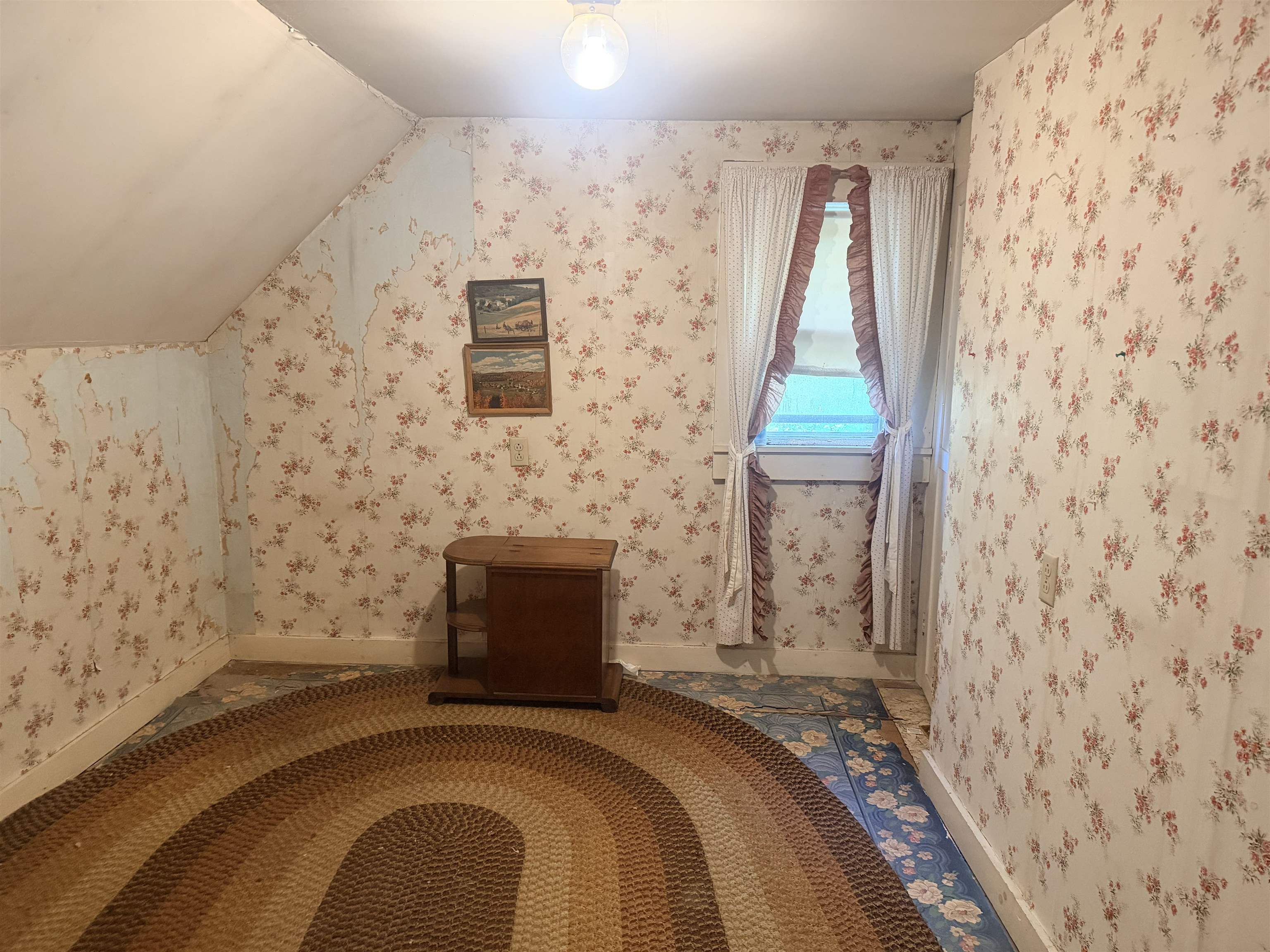 508 Fairground Road Property Photo 8