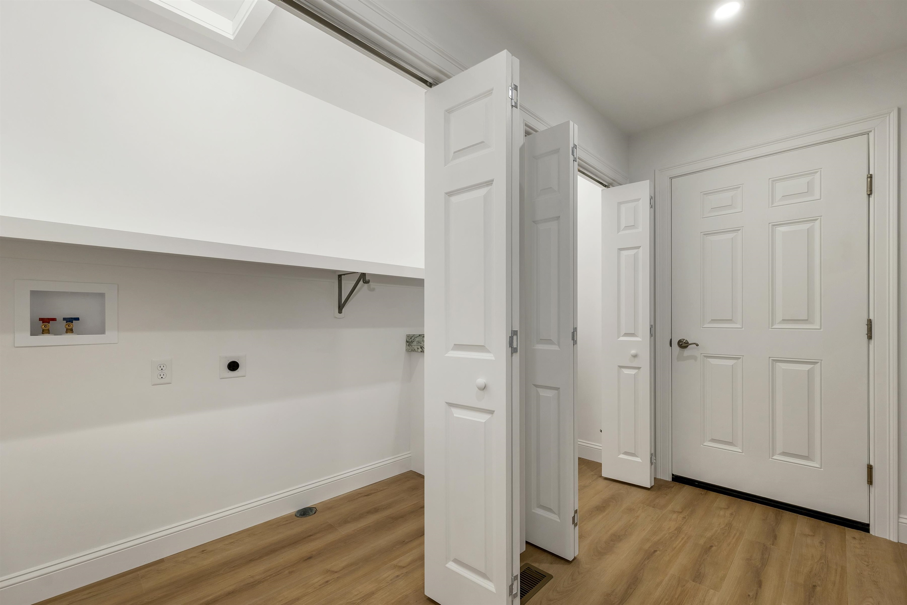 44 Lincoln Drive Property Photo 18