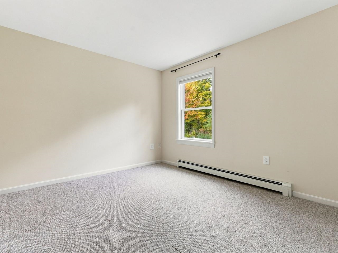 32 Pine Street Property Photo 22