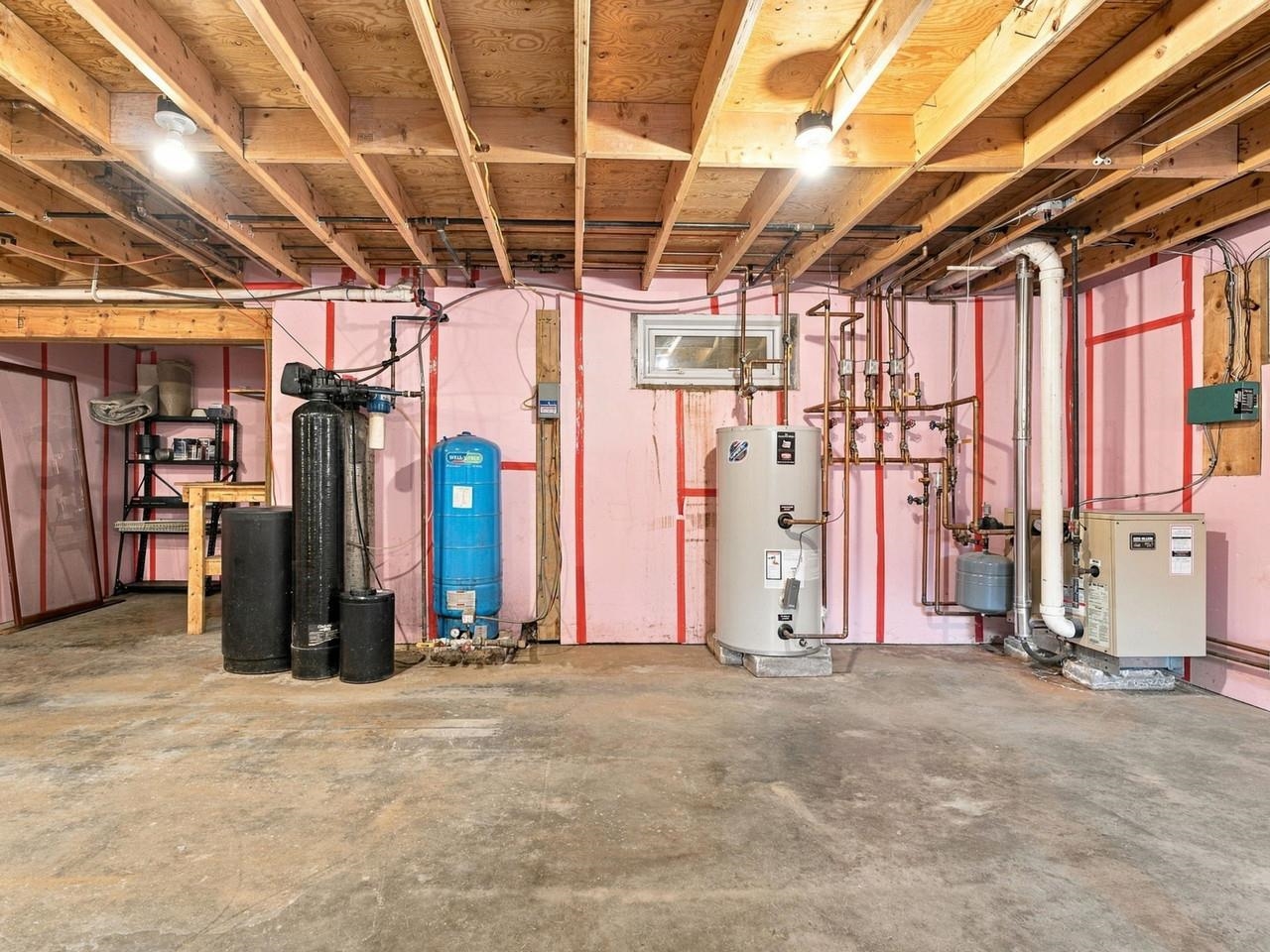 32 Pine Street Property Photo 48