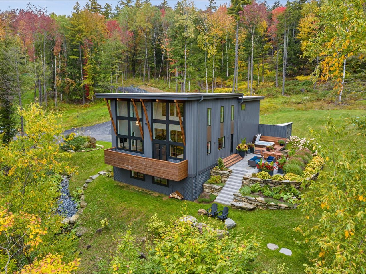 66 Valley House View Property Photo 1