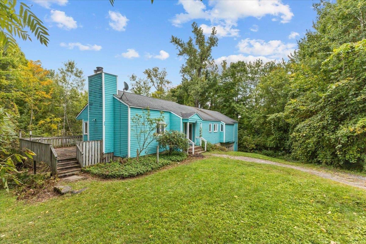 10 Ridge Road Property Photo 2