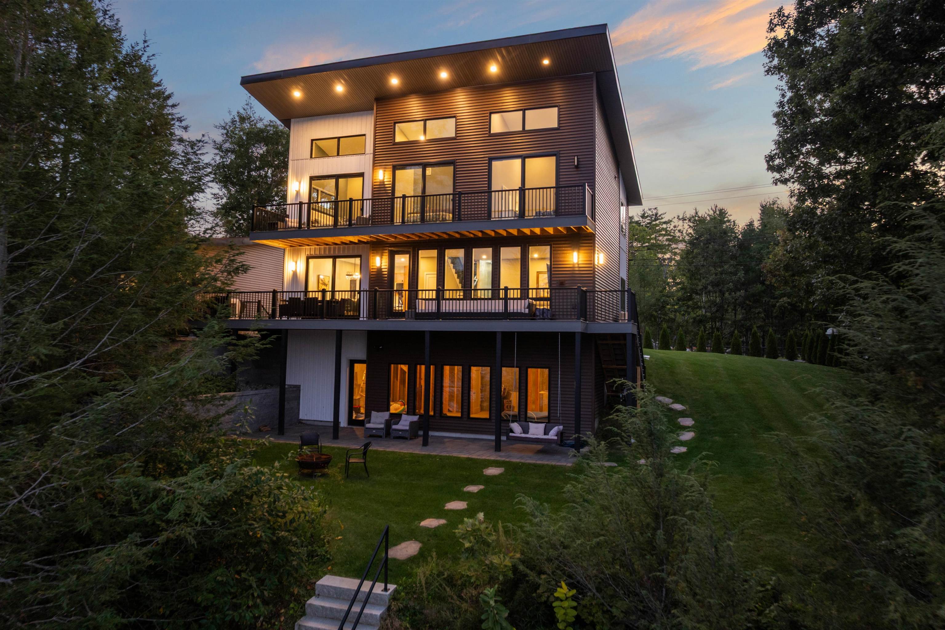 7 Loon Cove Road Property Photo 1