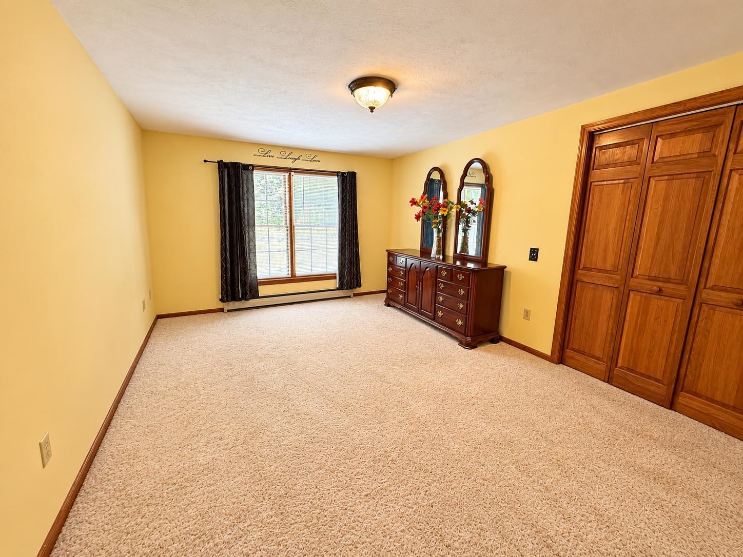 370 Southshire Drive Property Photo 25