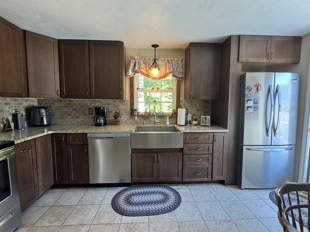 4 Michael Avenue Property Photo 9