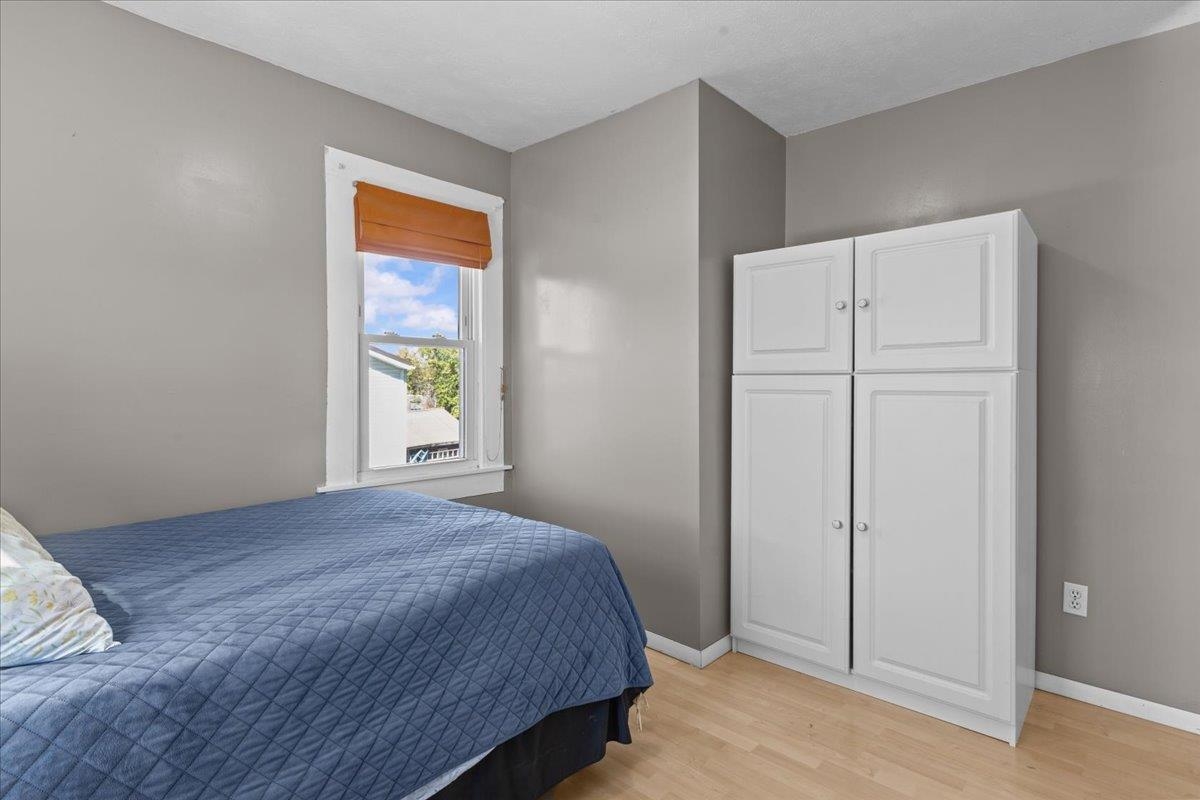 17 George Street Property Photo 38