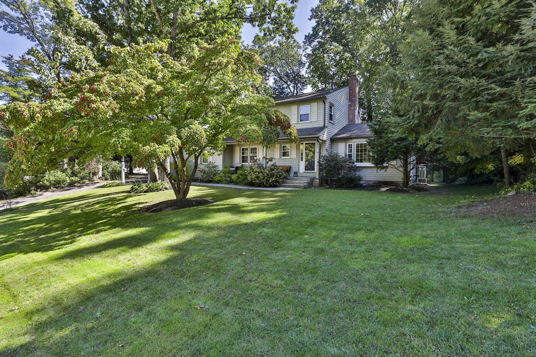 14 Birch Hill Drive Property Photo 2