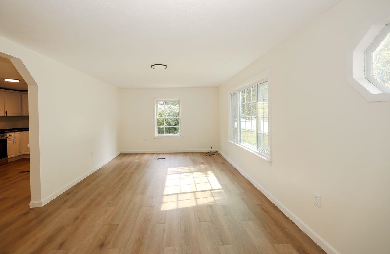 4 Briarwood Drive Property Photo 11