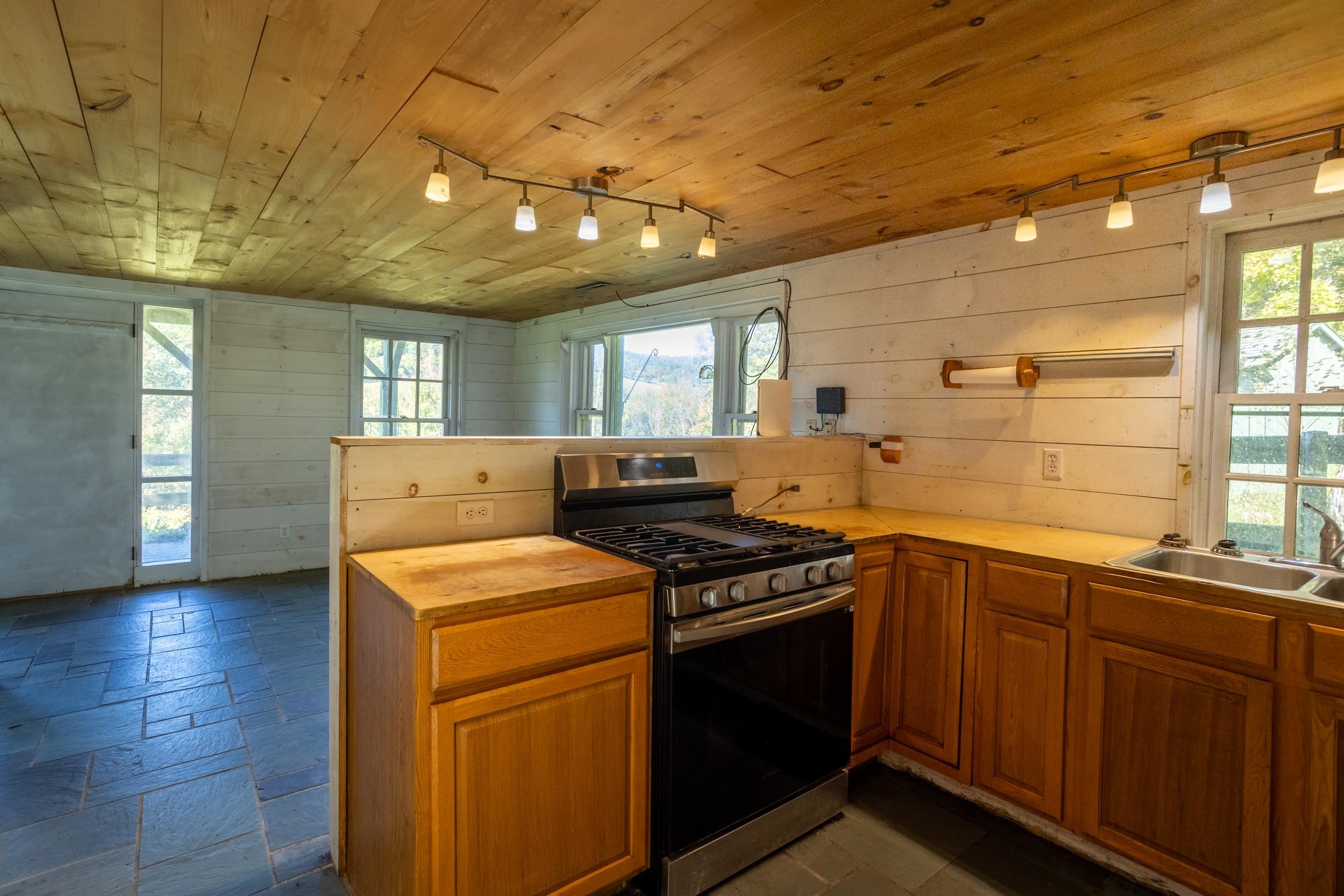 257 Watrous Road Property Photo 18