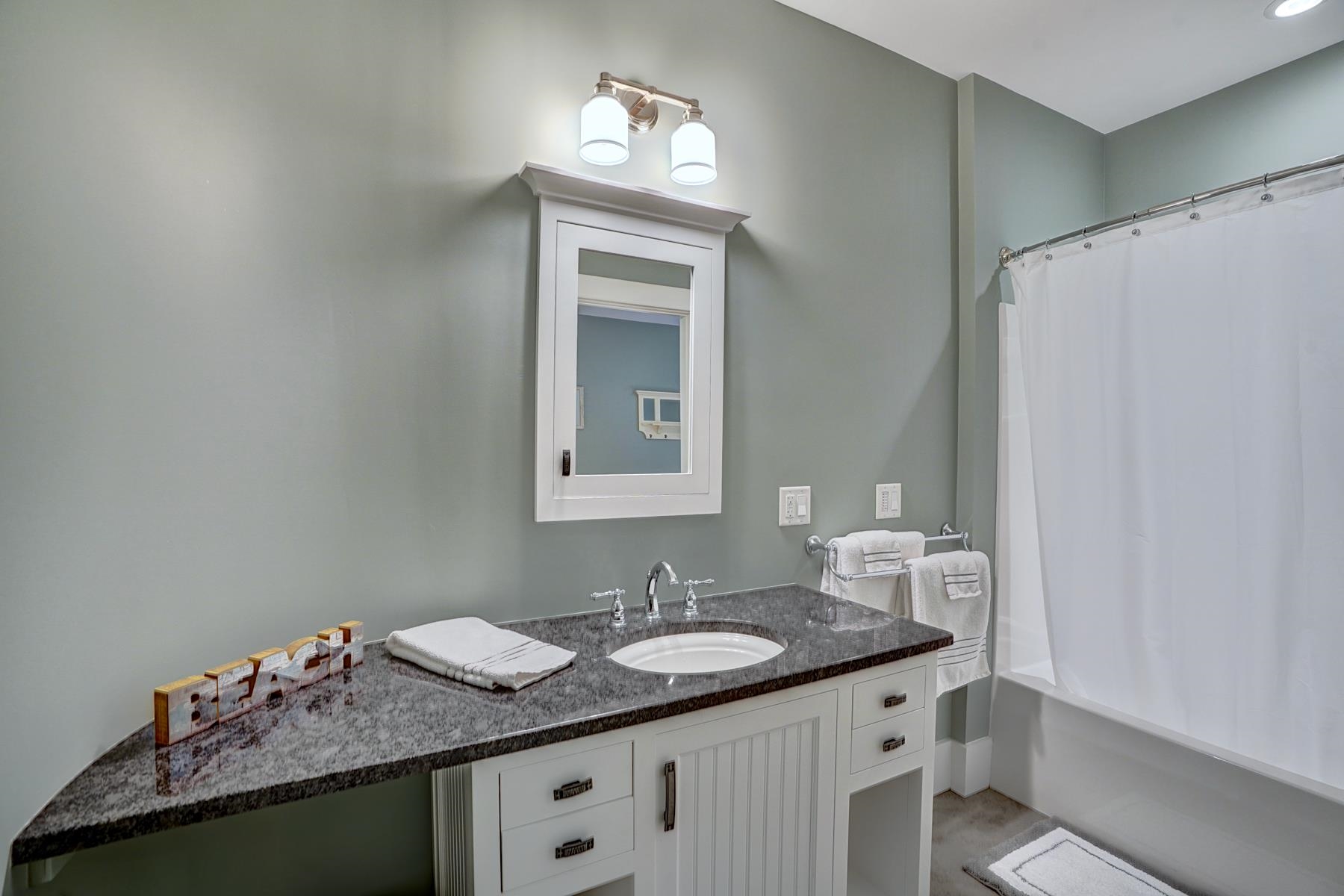 92 Woodland Road Property Photo 30