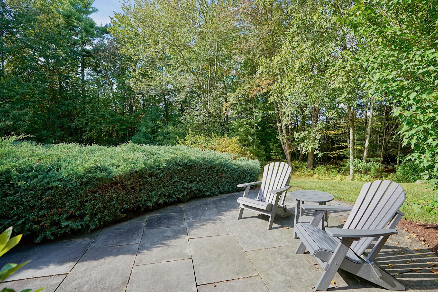 92 Woodland Road Property Photo 38