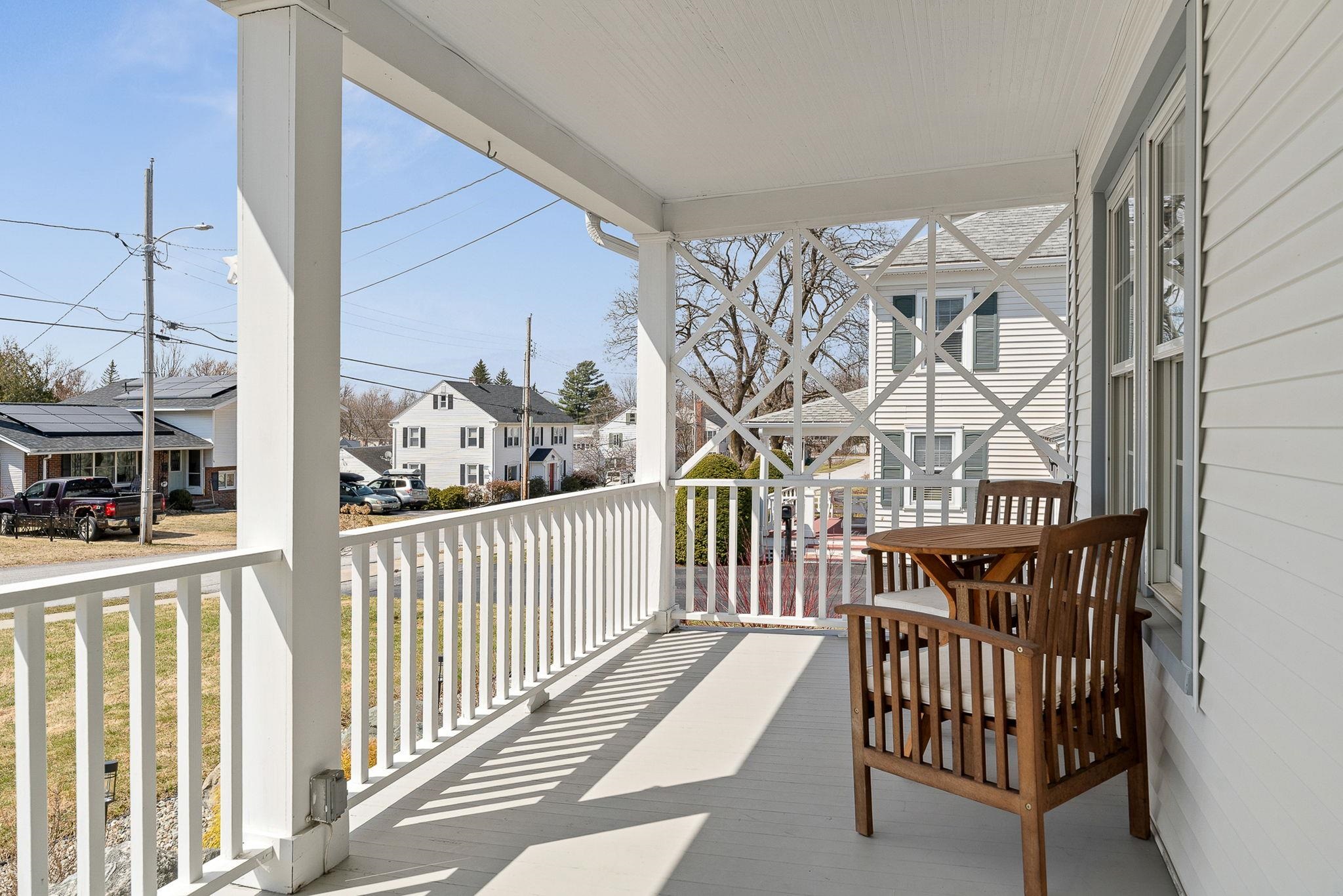 17 Beverly Court Property Photo 6