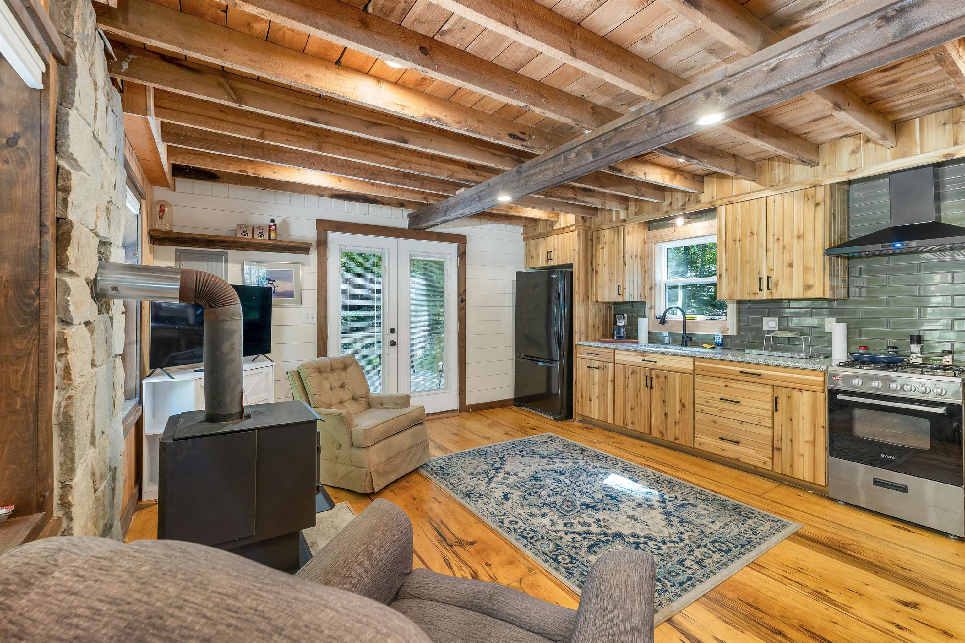 10 Moody Pond Road Property Photo 23