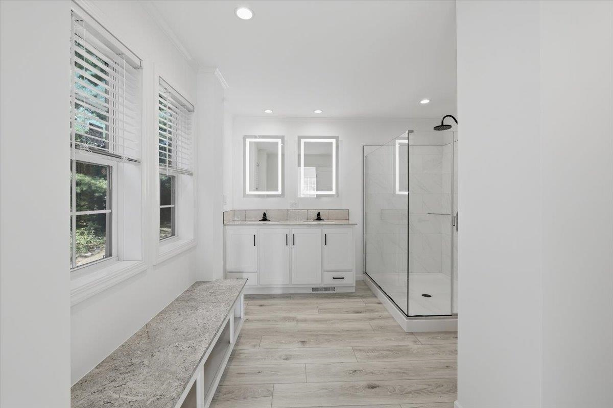 4 Bahl Street Property Photo 17