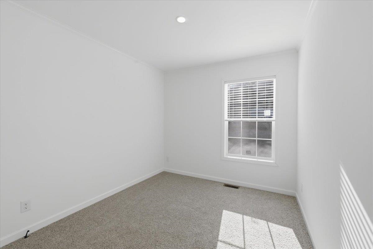 4 Bahl Street Property Photo 24