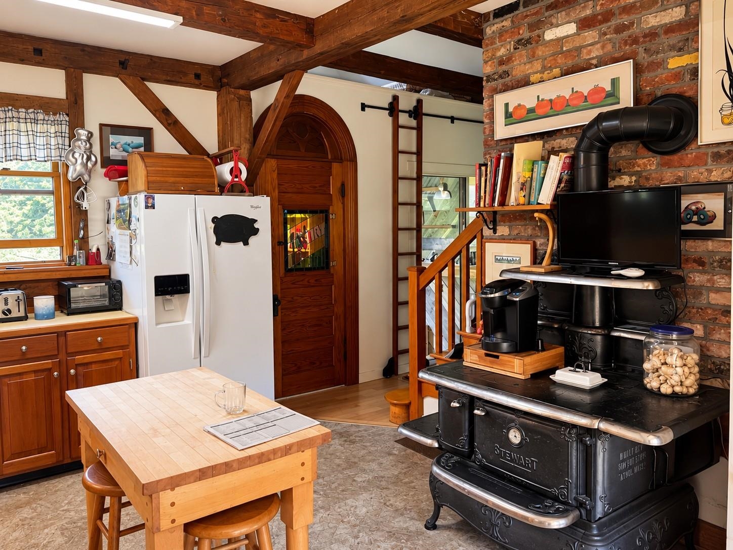 6405 Folding Hills Road Property Photo 25