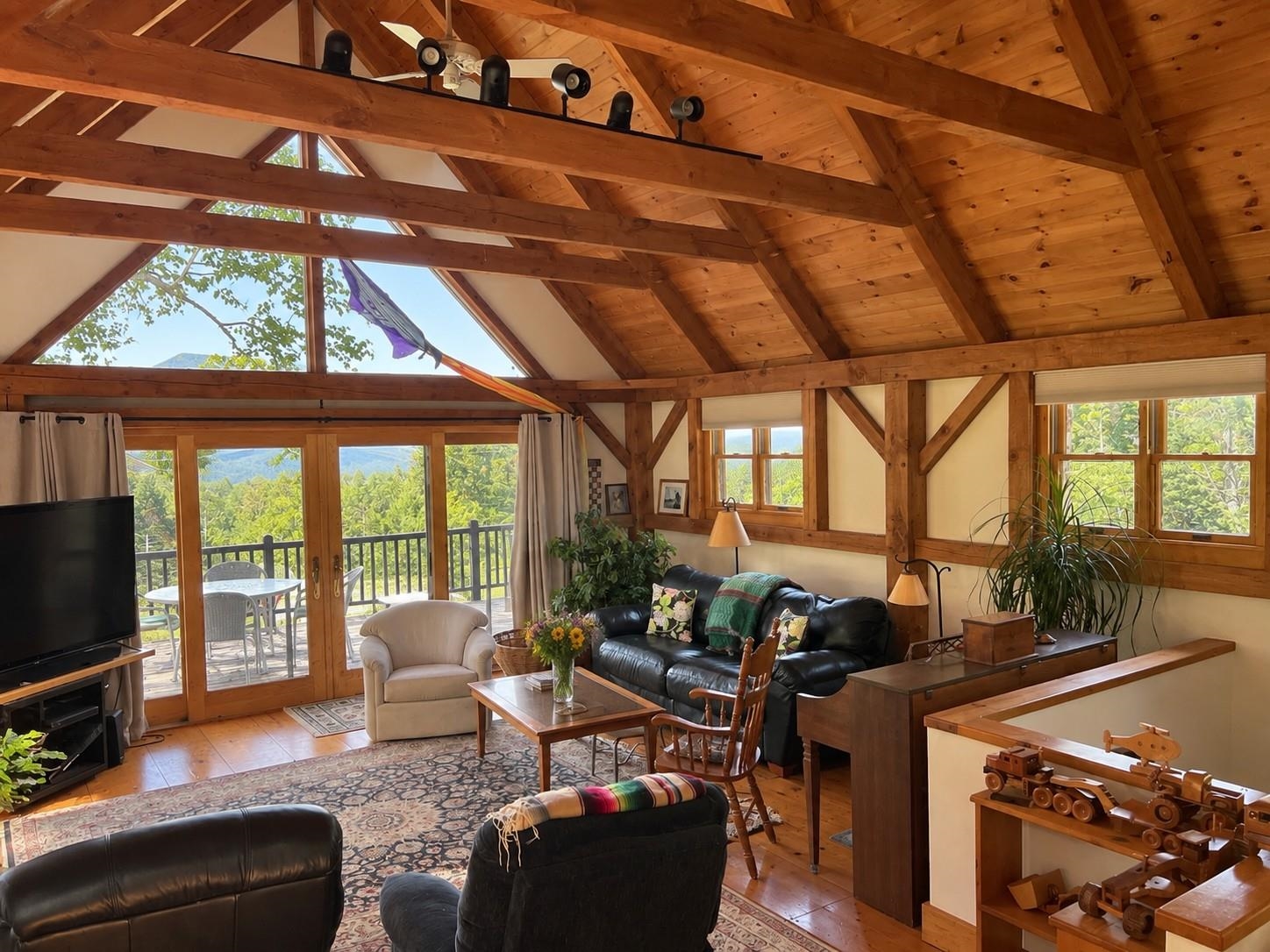 6405 Folding Hills Road Property Photo 28