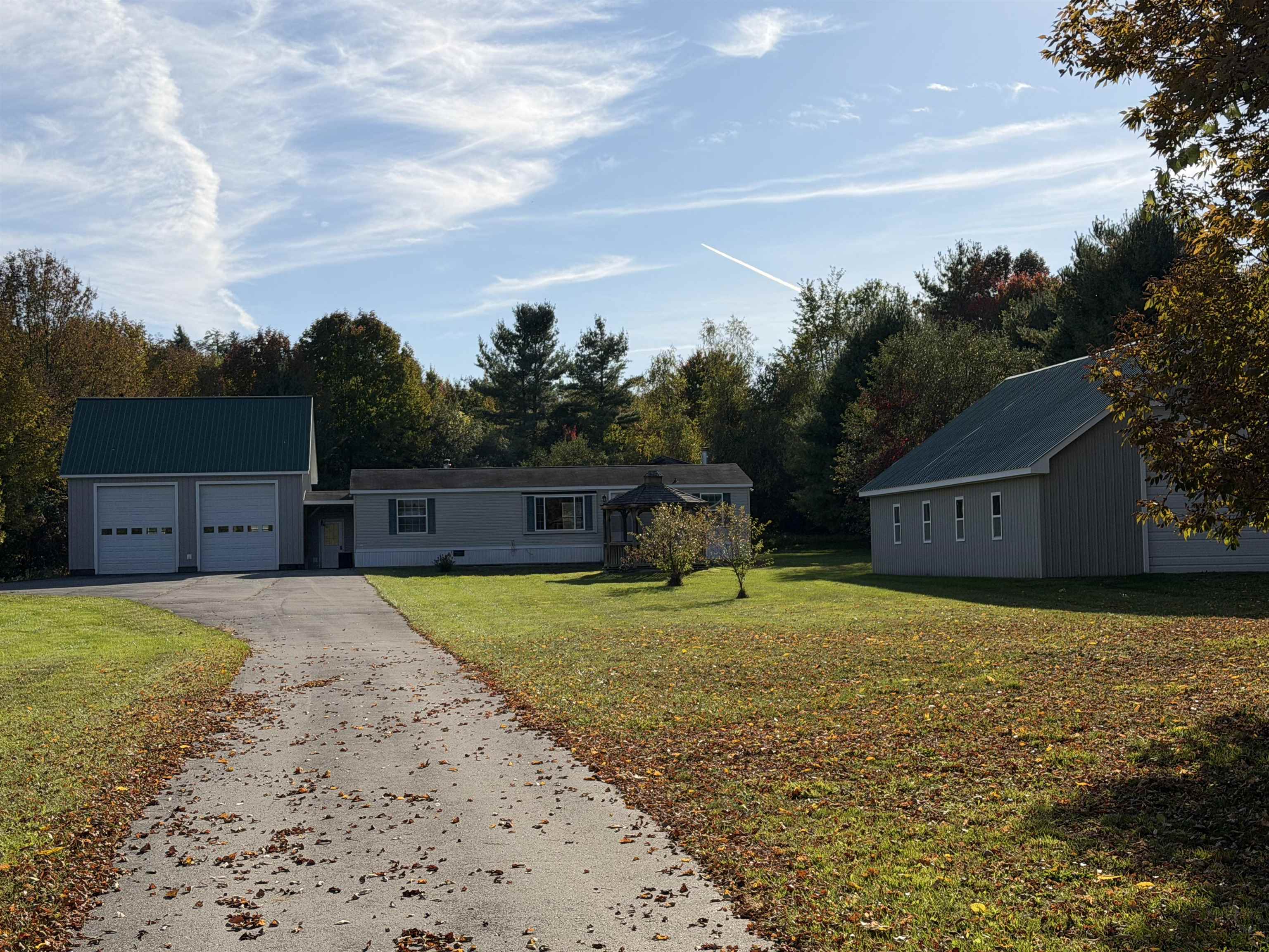99 River Road Property Photo 3