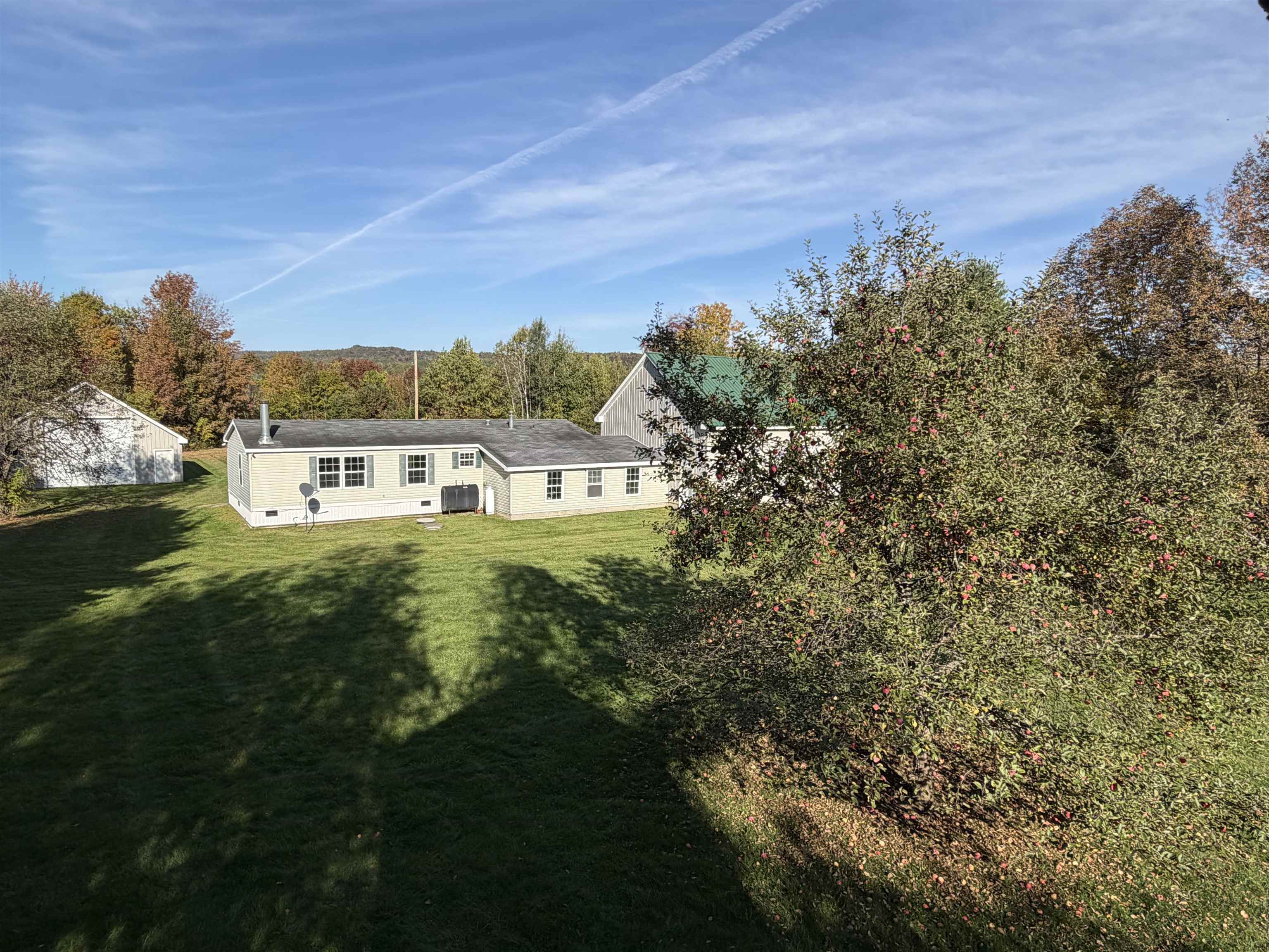 99 River Road Property Photo 10