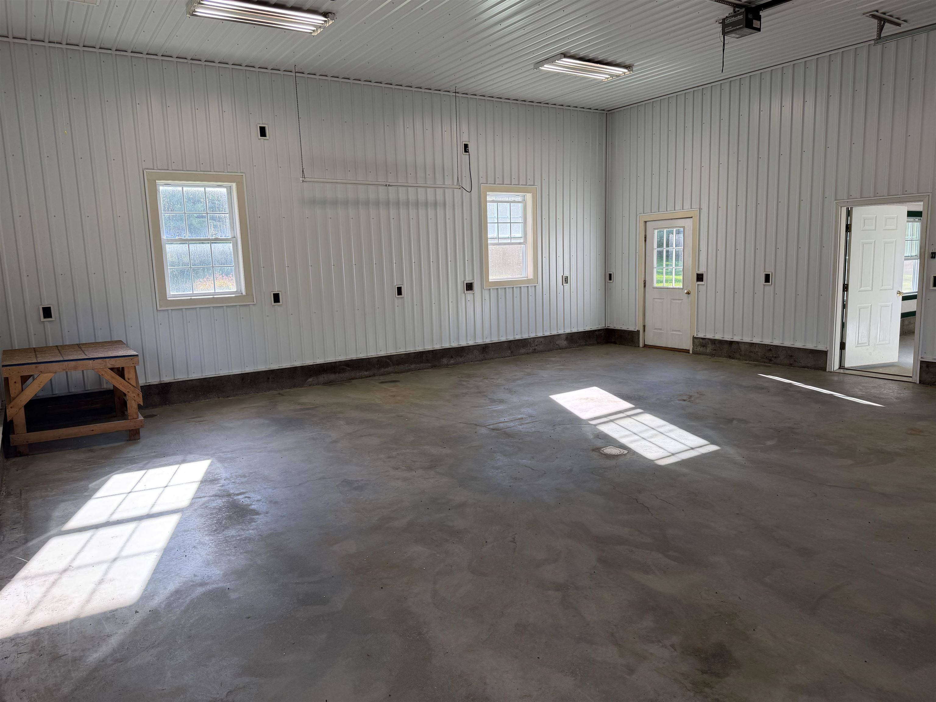 99 River Road Property Photo 13