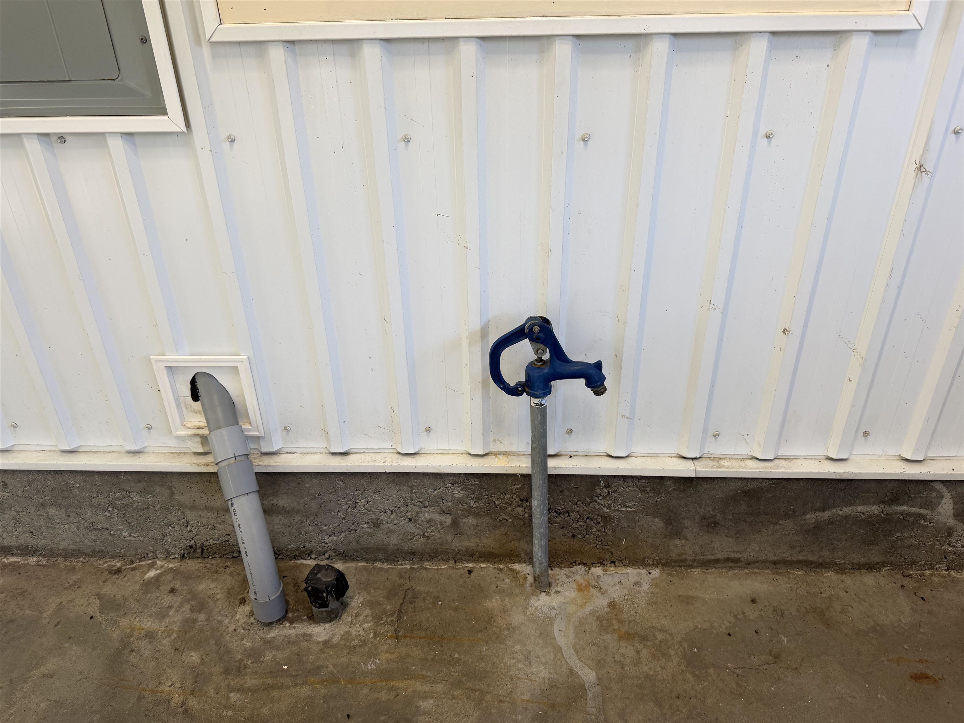 99 River Road Property Photo 14