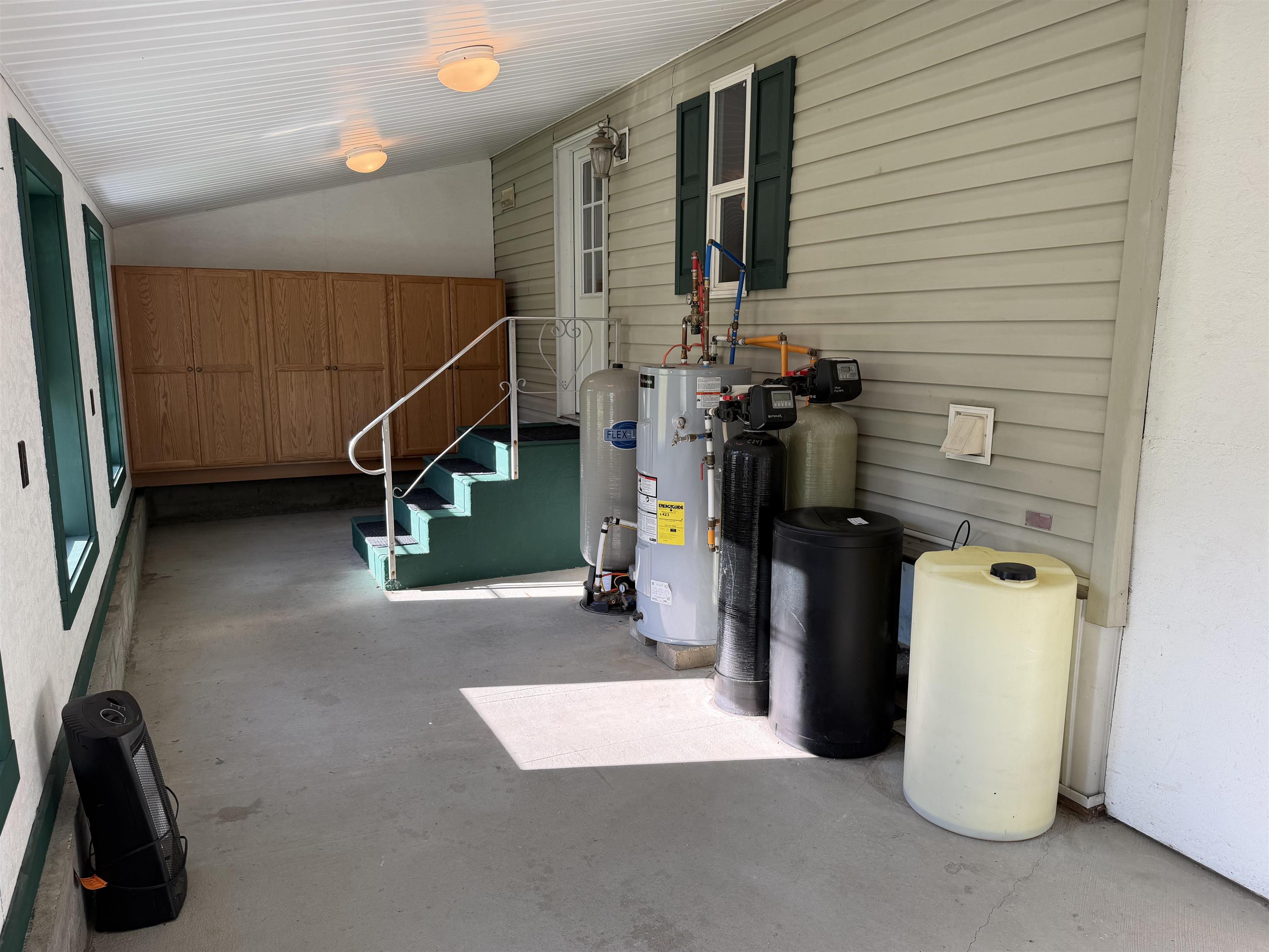 99 River Road Property Photo 19