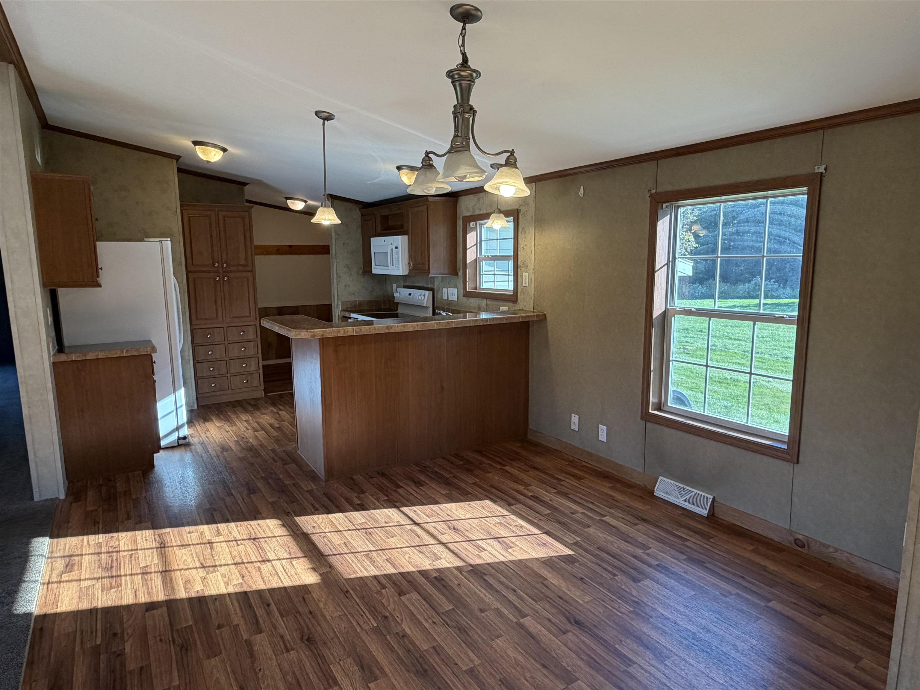 99 River Road Property Photo 25