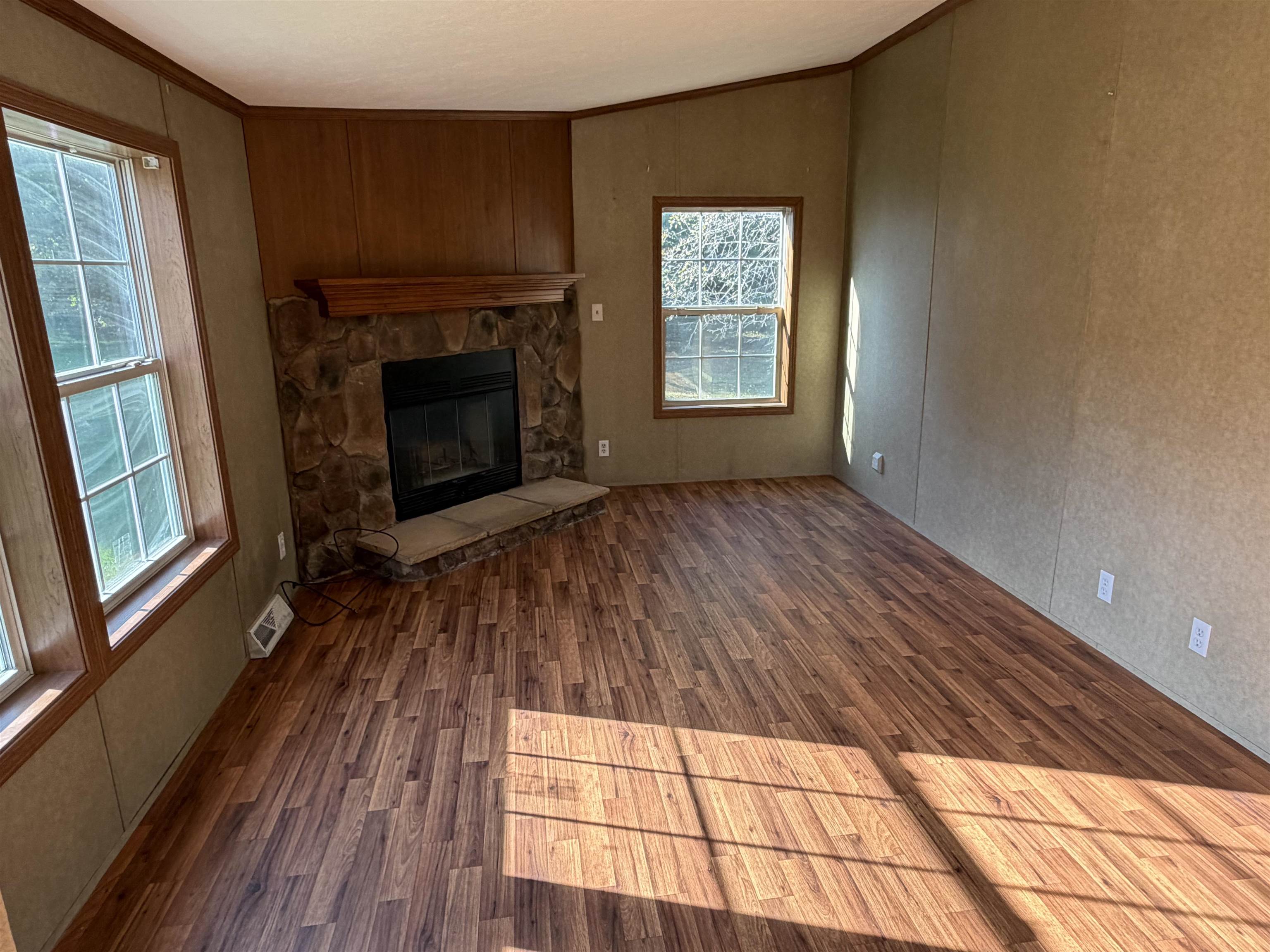 99 River Road Property Photo 26