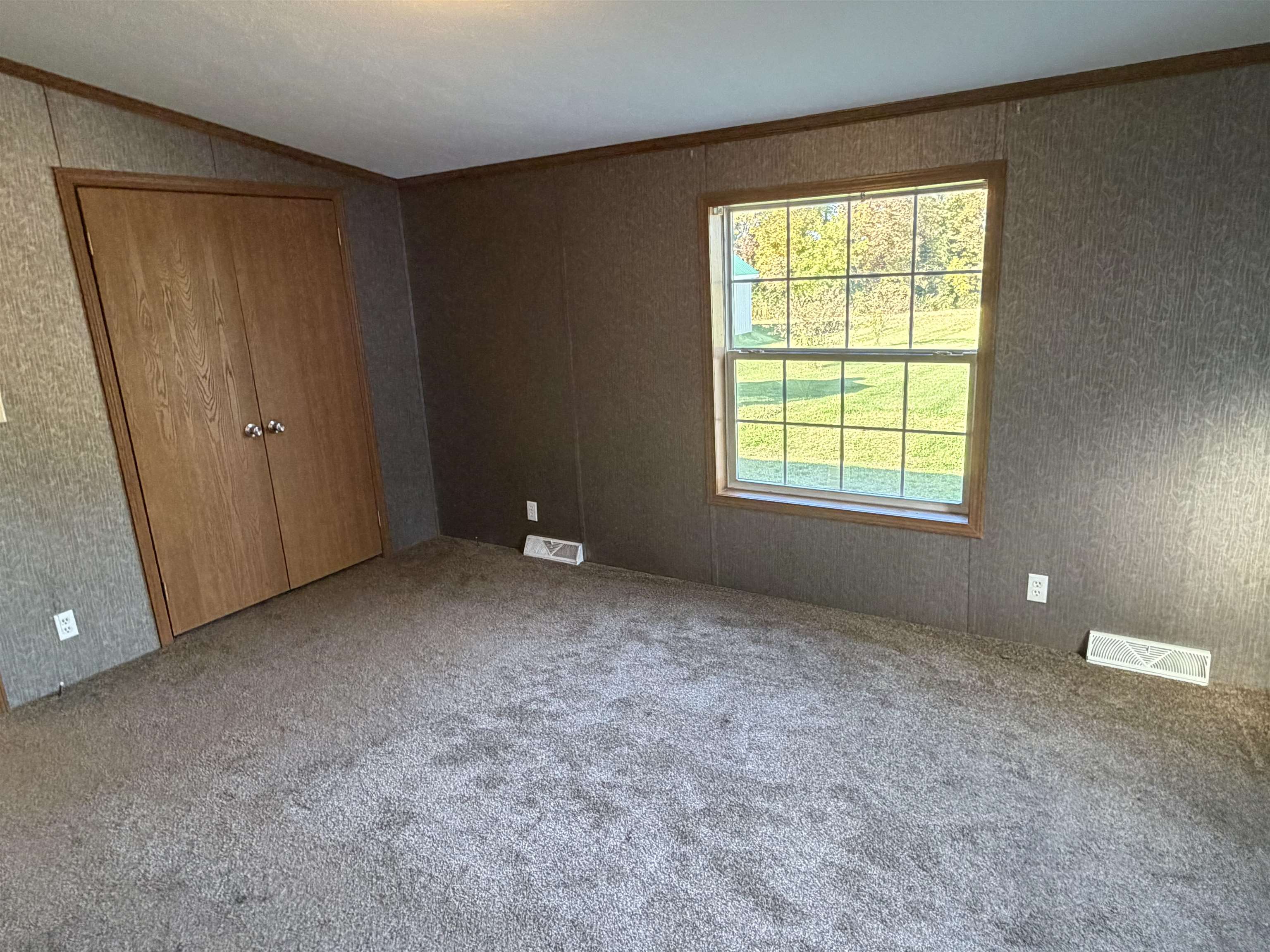 99 River Road Property Photo 31
