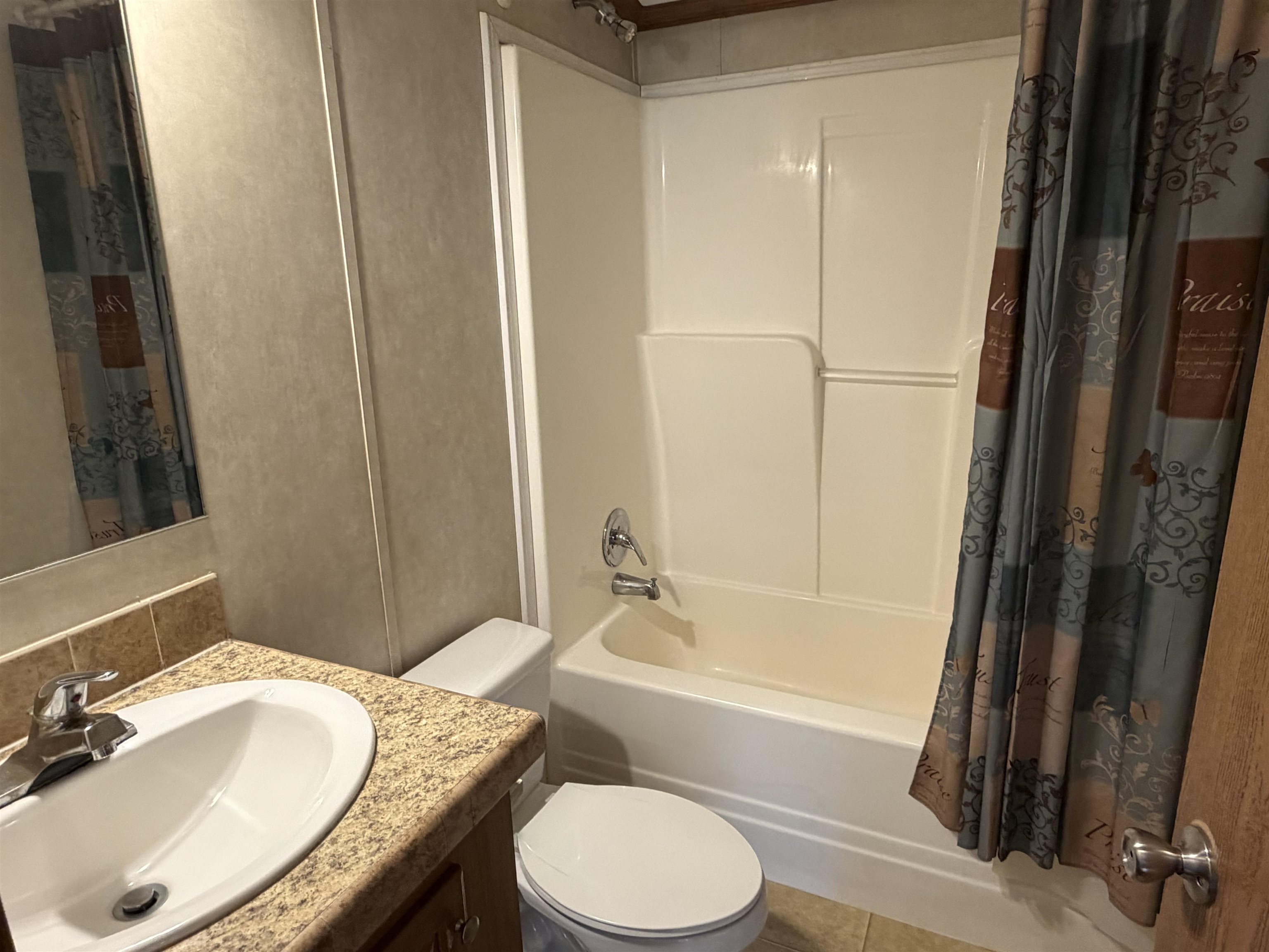 99 River Road Property Photo 35