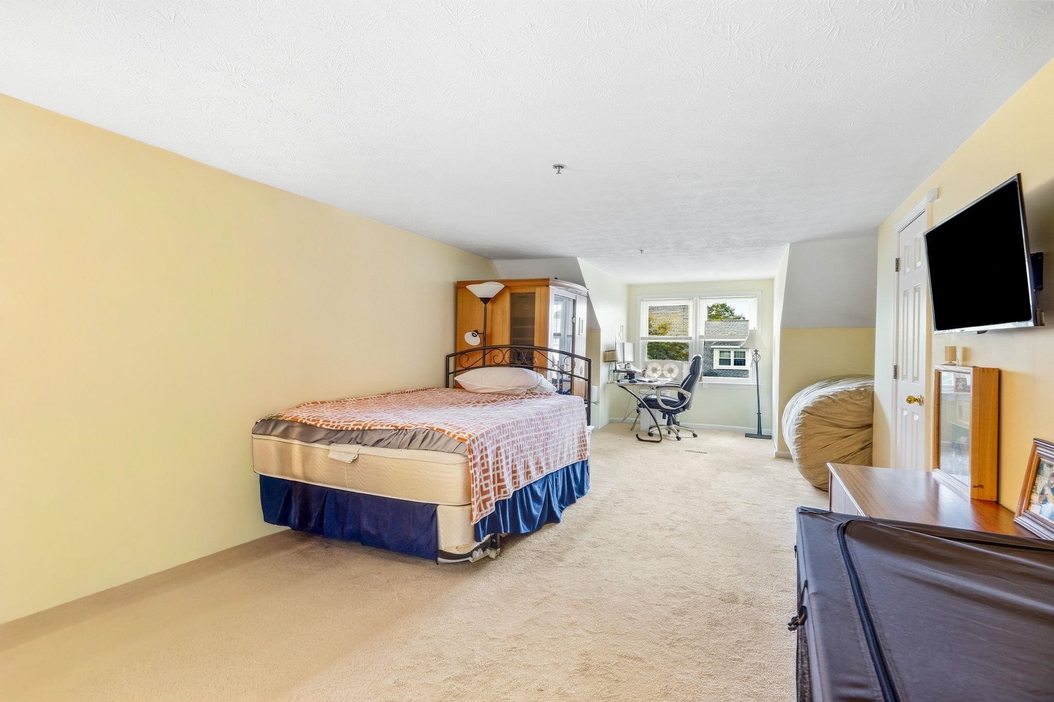 49 Riviera Road Property Photo 22
